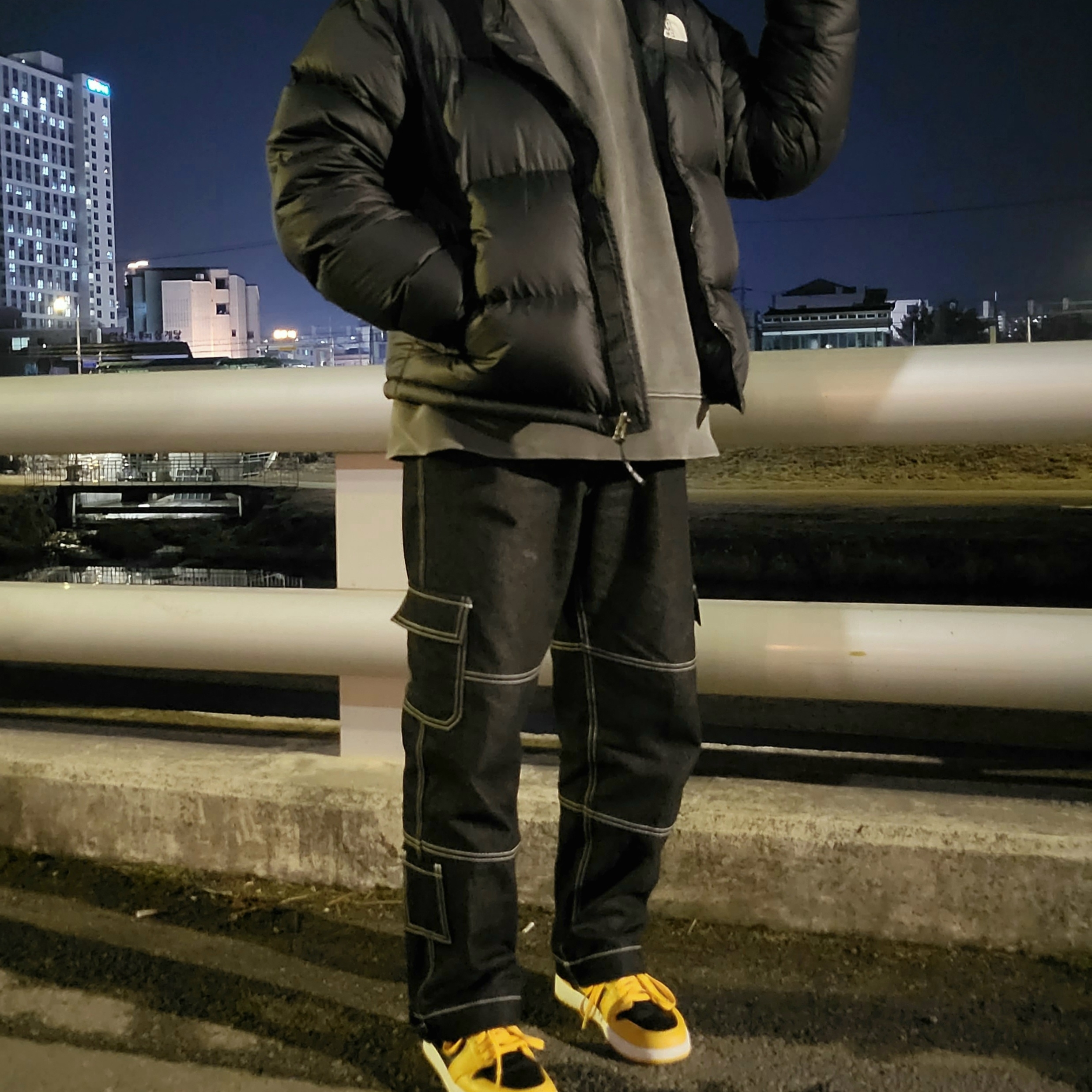 Jordan 1 Retro High OG Pollen 착용 스타일 - 1