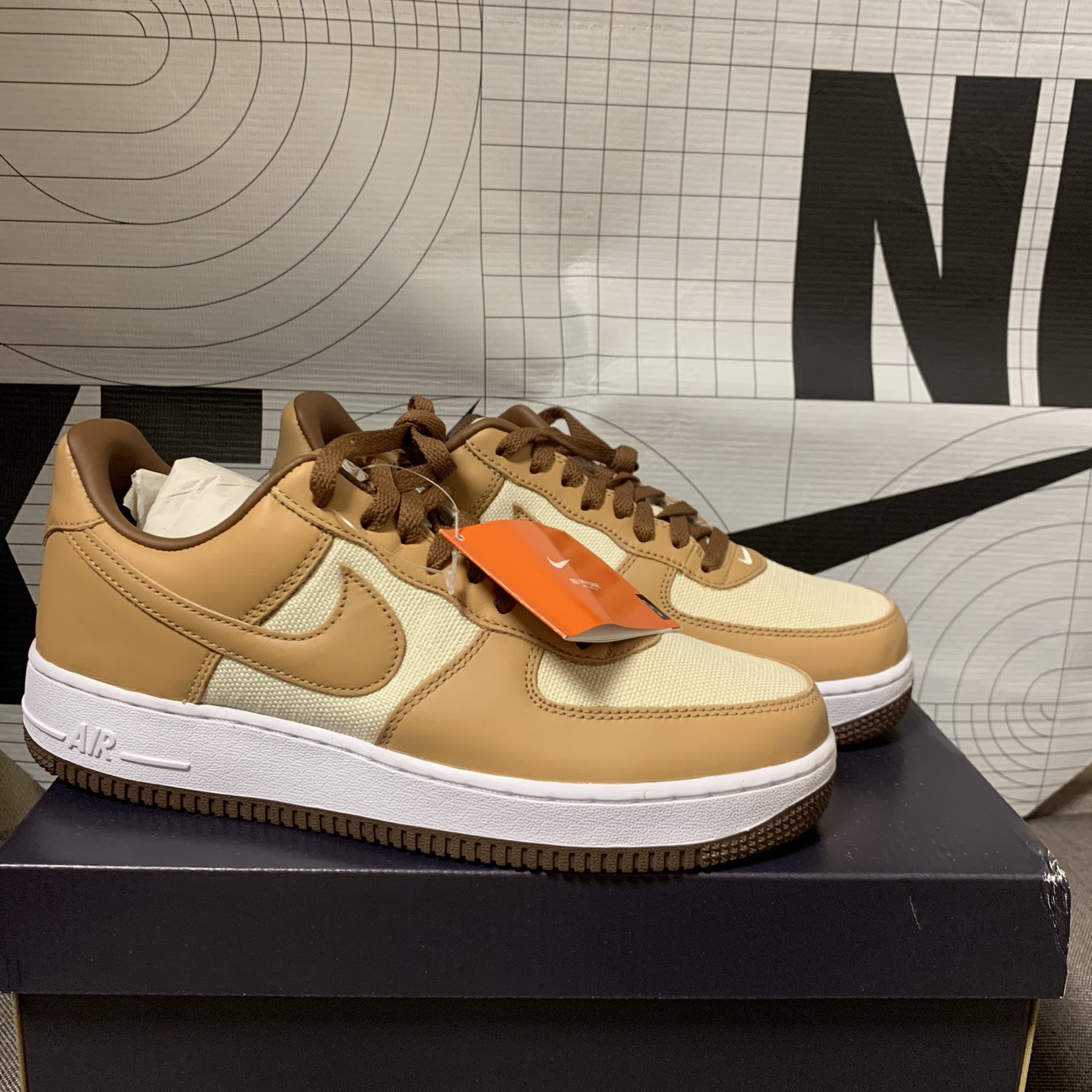 Nike Air Force 1 Low QS Acorn 2021 착용 스타일