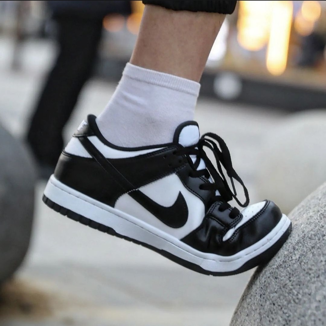 Nike Dunk Low Retro Black 착용 스타일