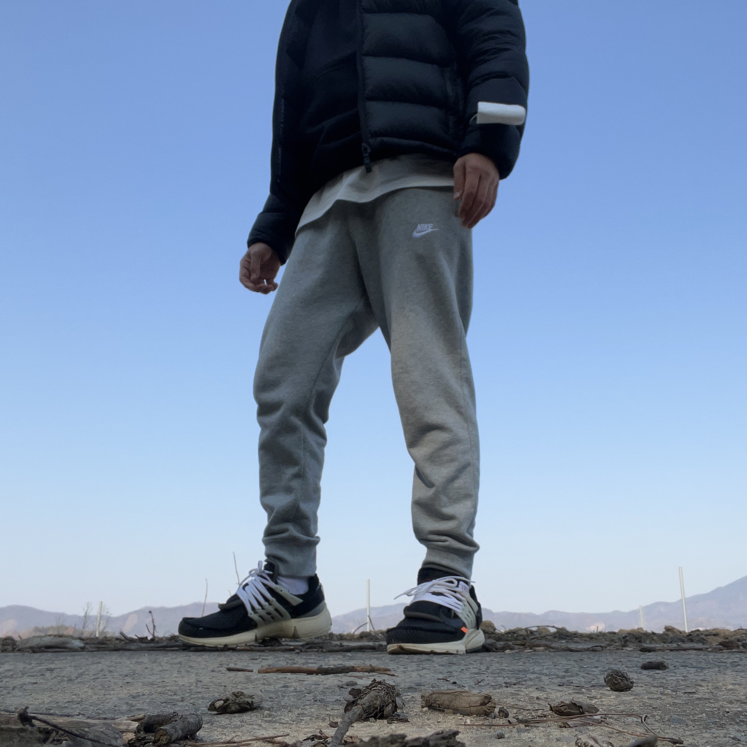 Nike x Off-White Air Presto OG The Ten, Nike NRG Solo Swoosh Fleece Hoodie Black White - US/EU 착용 스타일 - 3