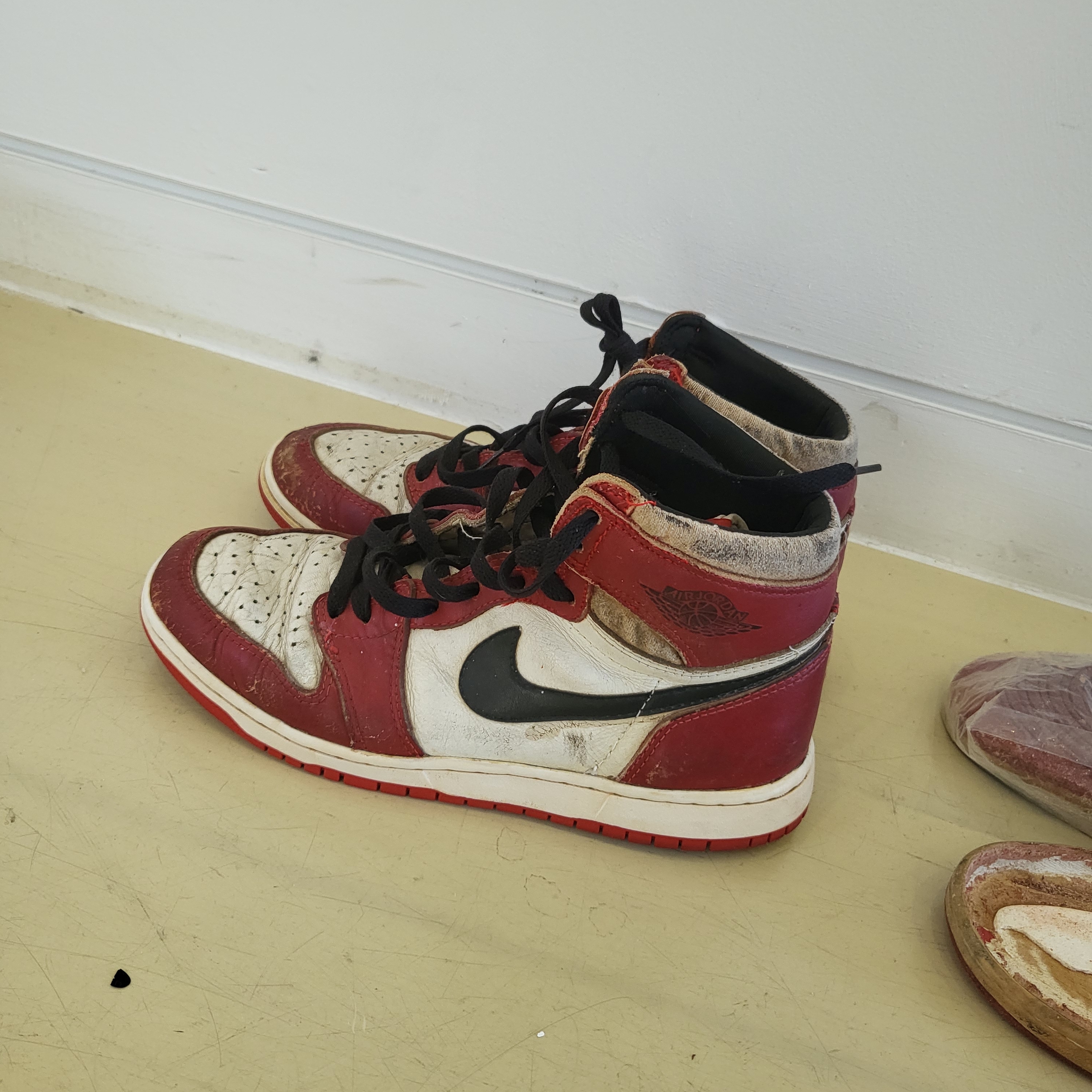 Nike MAG Back to the Future 2011, Jordan 1 OG Chicago 1985 착용 스타일 - 2