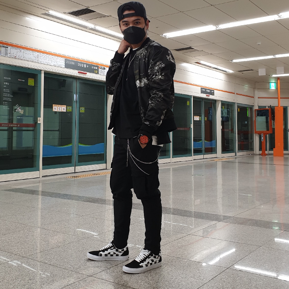 KREAM 프로필 이미지