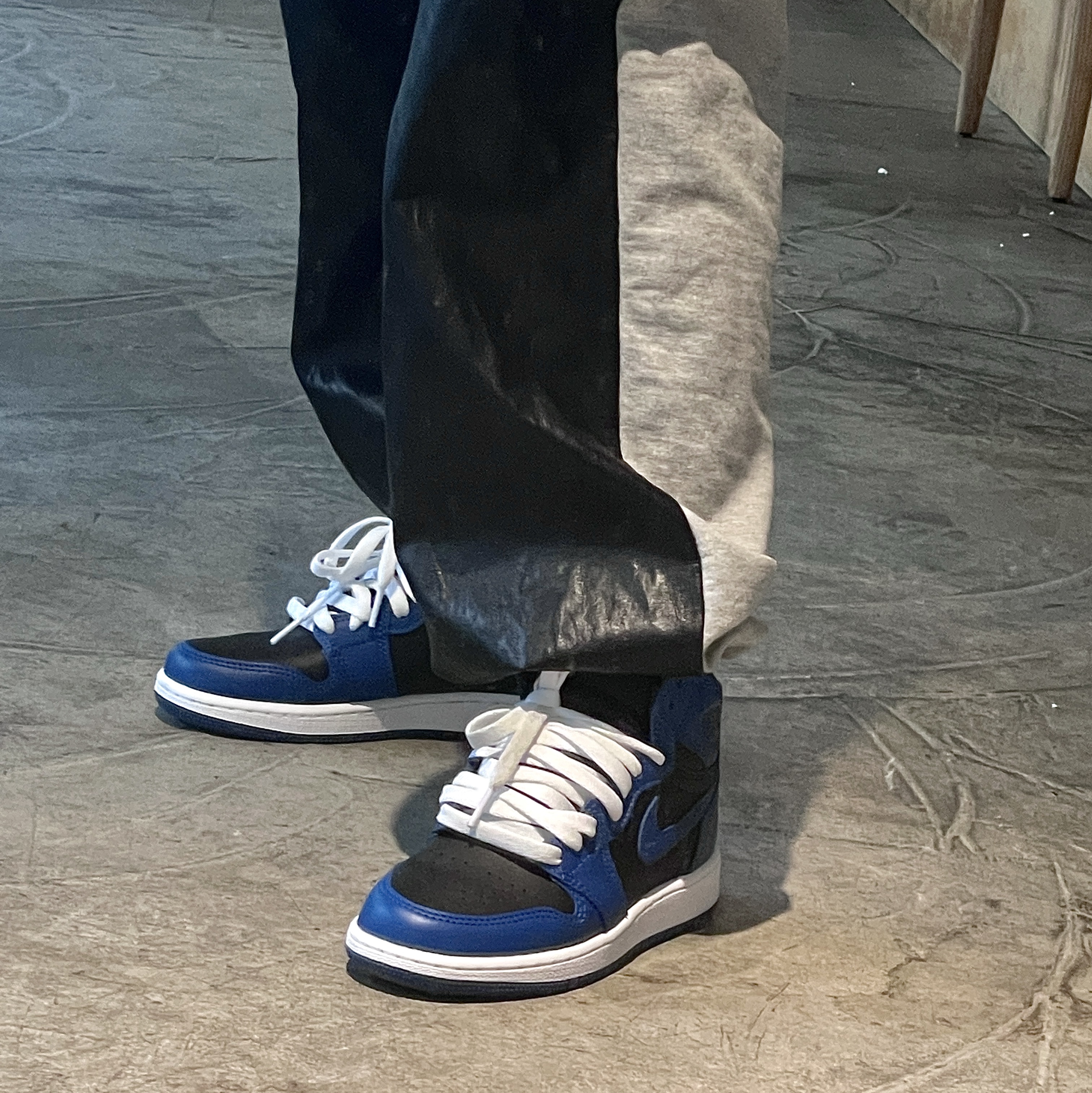 Jordan 1 Retro High OG Dark Marina Blue, (GS) Jordan 1 Retro High OG Dark Marina Blue 착용 스타일 - 4
