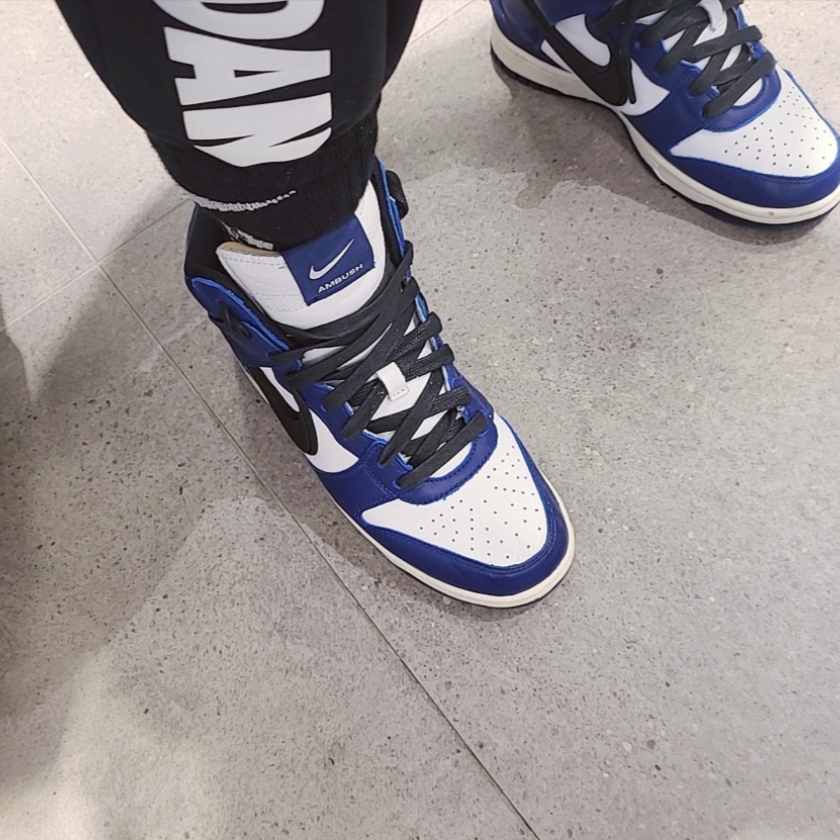 Nike x Ambush Dunk High Deep Royal Blue 착용 스타일 - 3