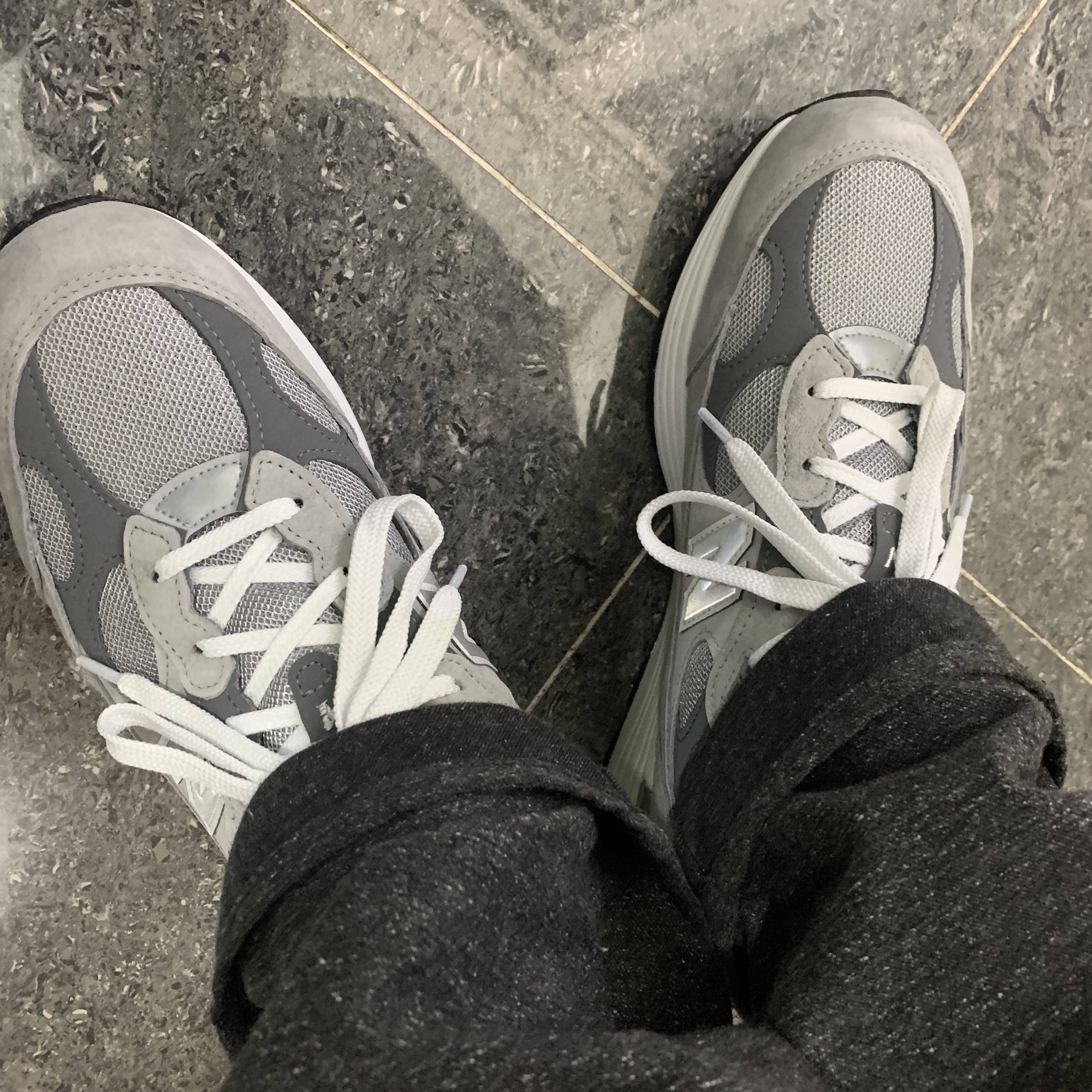 New Balance 992 Made in USA Grey - D Standard 착용 스타일