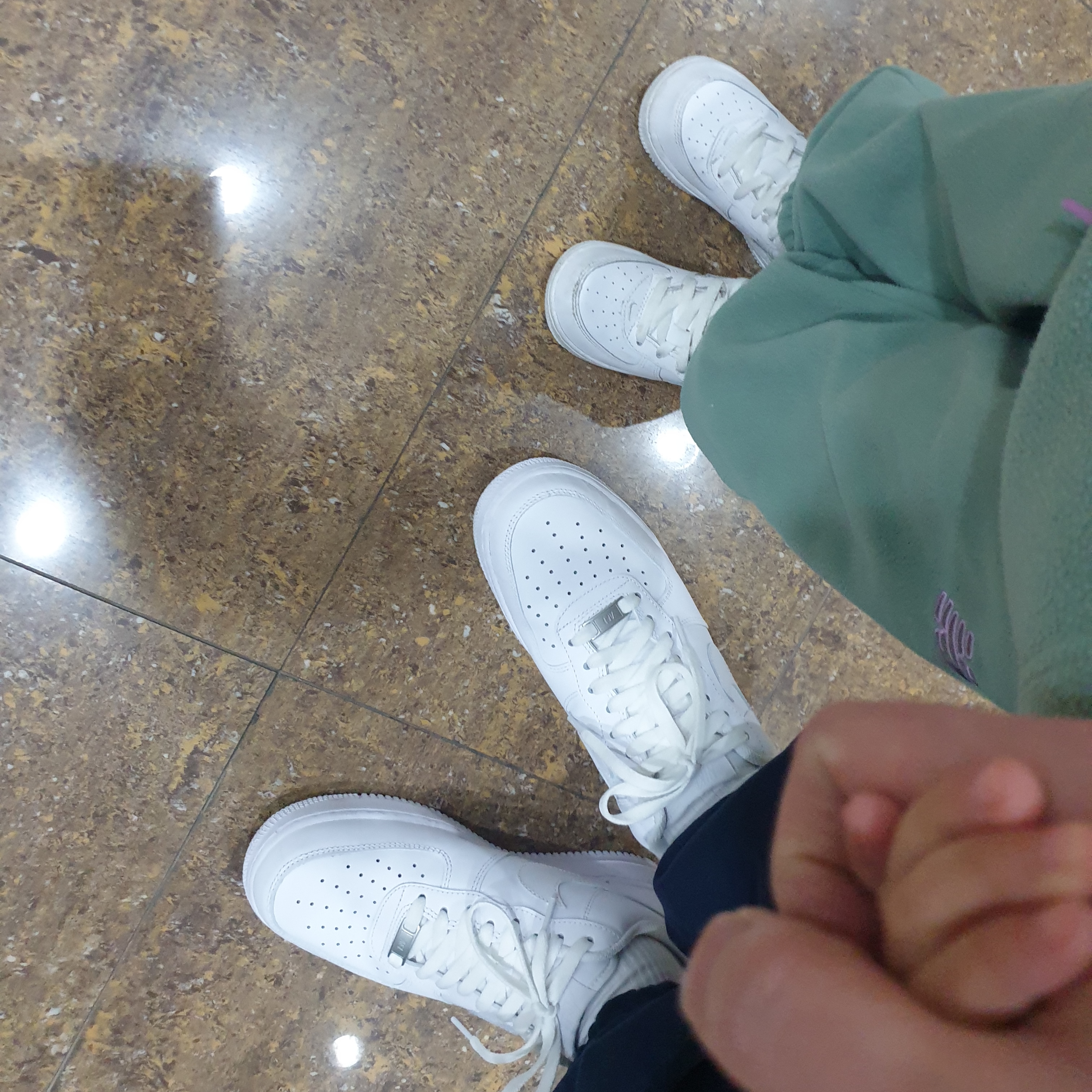 Nike Air Force 1 '07 Low White 착용 스타일 - 1