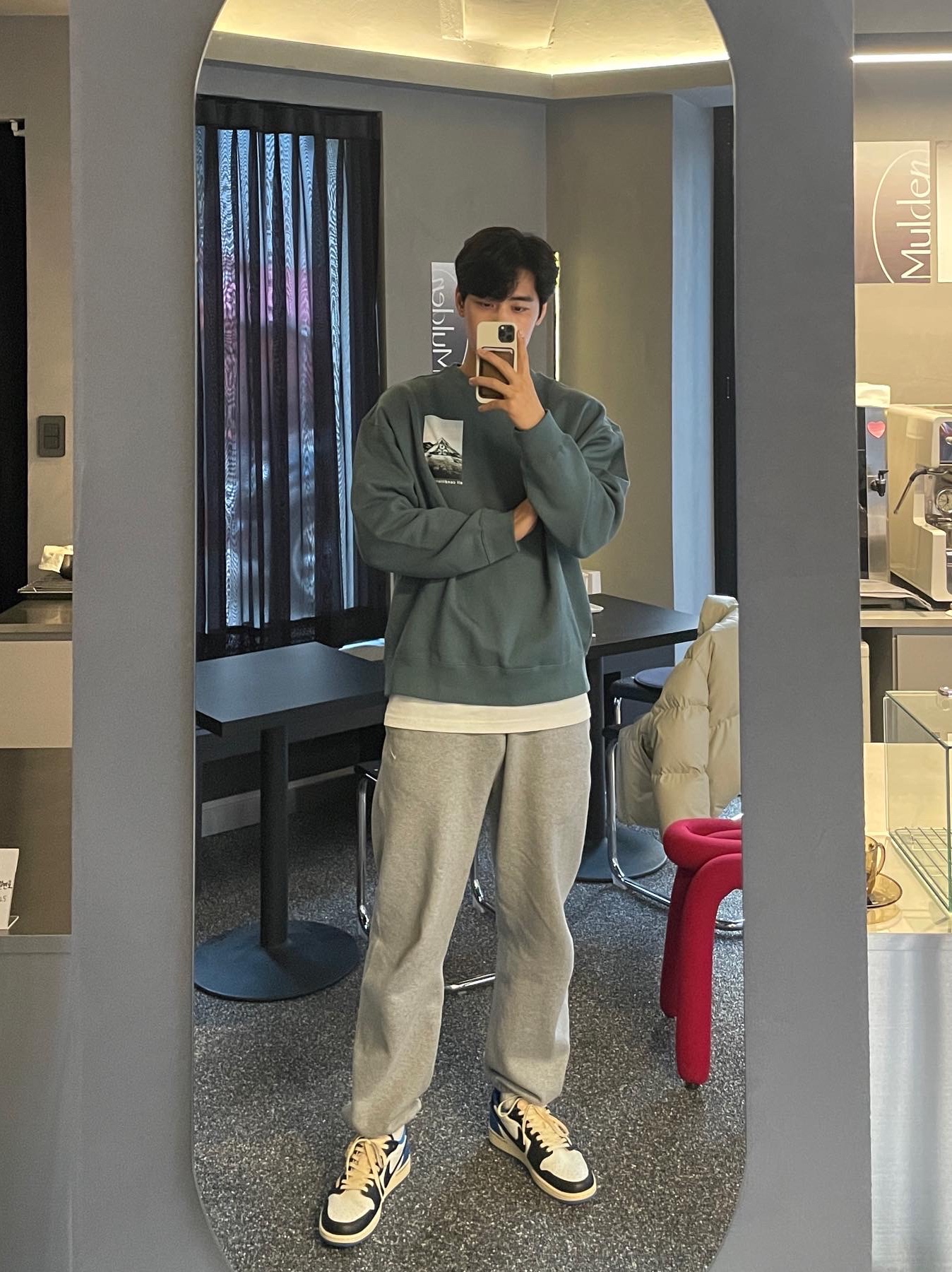 Nike ACG Therma-Fit Fleece Graphic Sweatshirt Mineral Slate - Asia, (W) Nike NRG Solo Swoosh Fleece Pants Dark Grey Heather - US/EU 착용 스타일 - 1