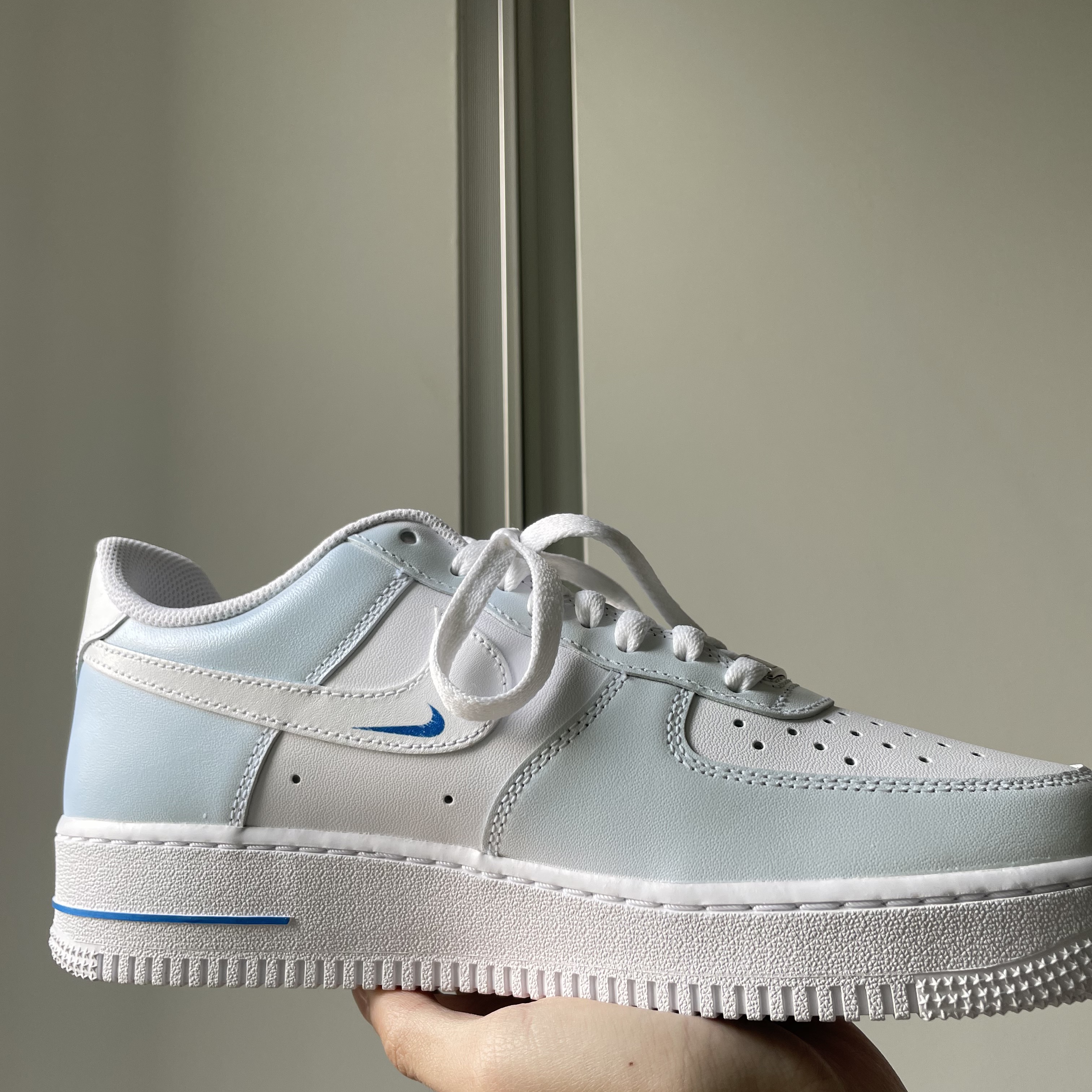 Nike Air Force 1 '07 Low White 착용 스타일 - 3
