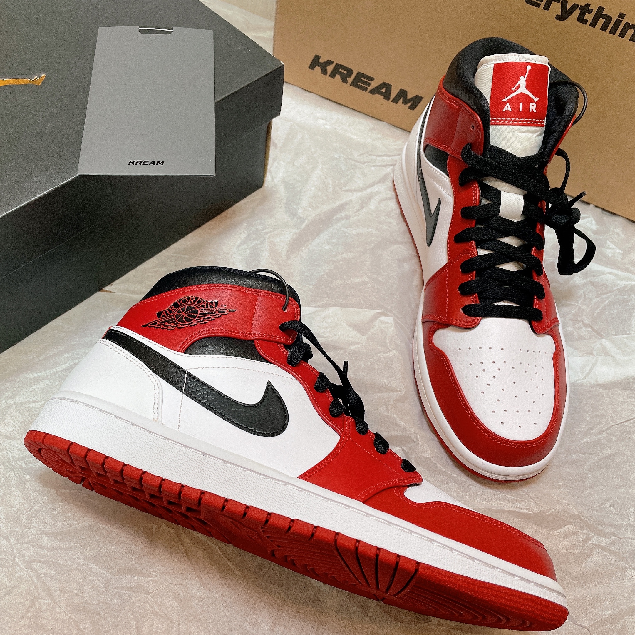Jordan 1 Mid Chicago 2020 착용 스타일