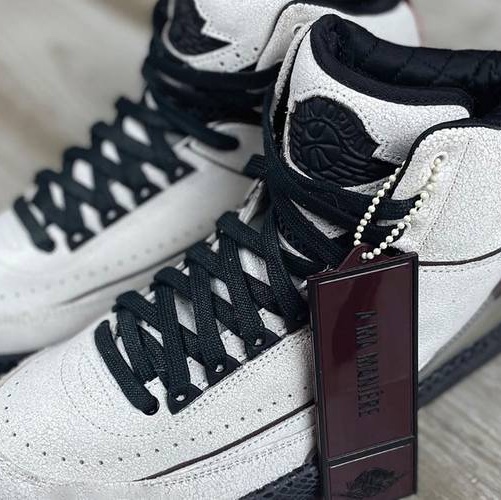 Jordan 2 x A Ma Maniere Retro SP Sail and Burgundy 착용 스타일 - 2