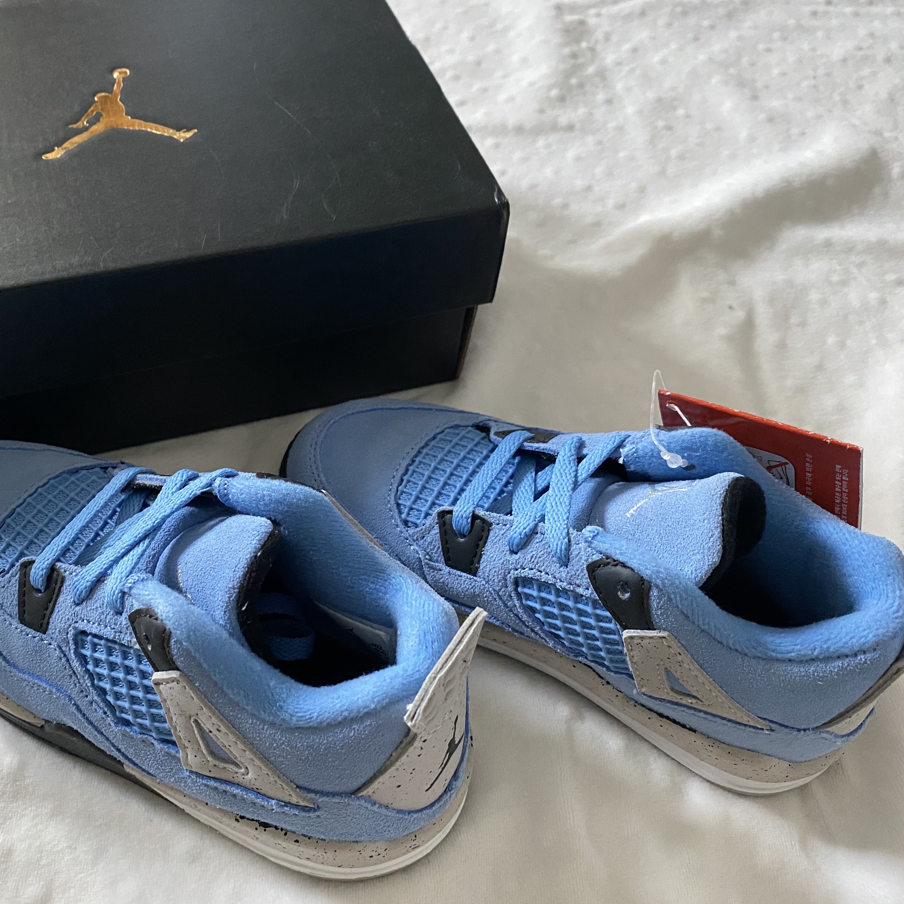 (TD) Jordan 4 Retro University Blue 착용 스타일 - 2