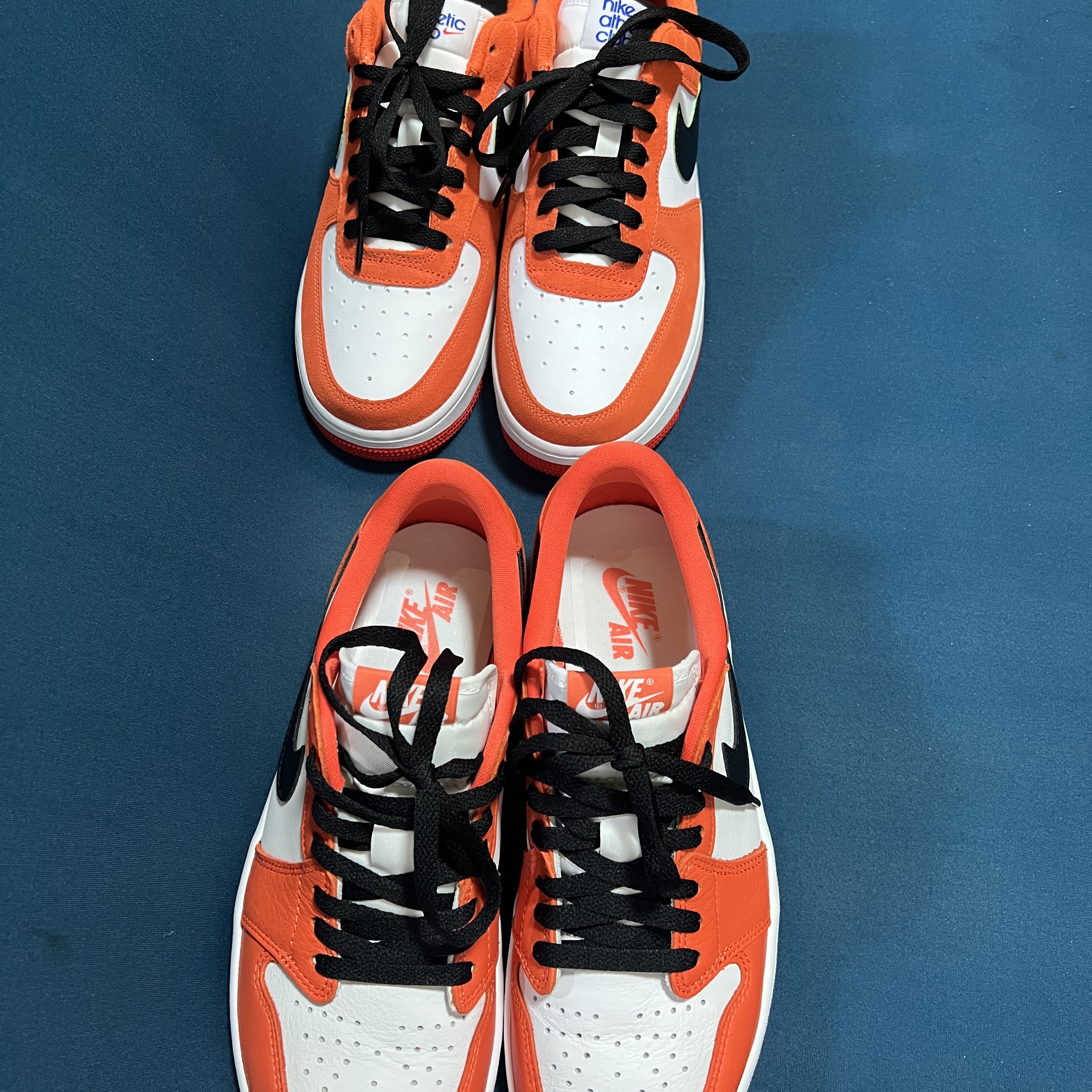 Jordan 1 Low OG Starfish, Nike Air Force 1 '07 LV8 Athletic Club Rush Orange Washed Teal 착용 스타일 - 2