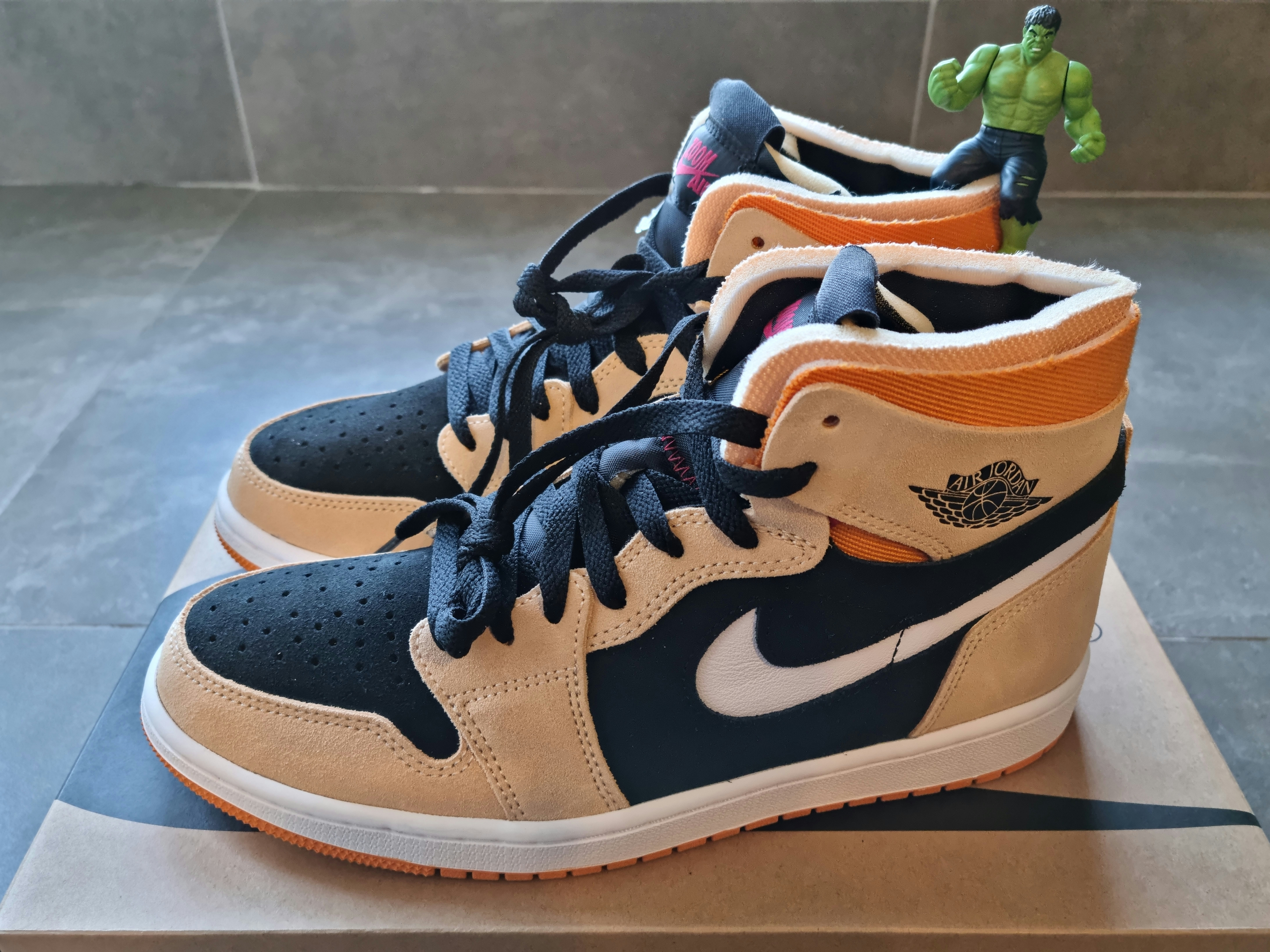 Jordan 1 Zoom Air CMFT Pumpkin Spice 착용 스타일 - 2