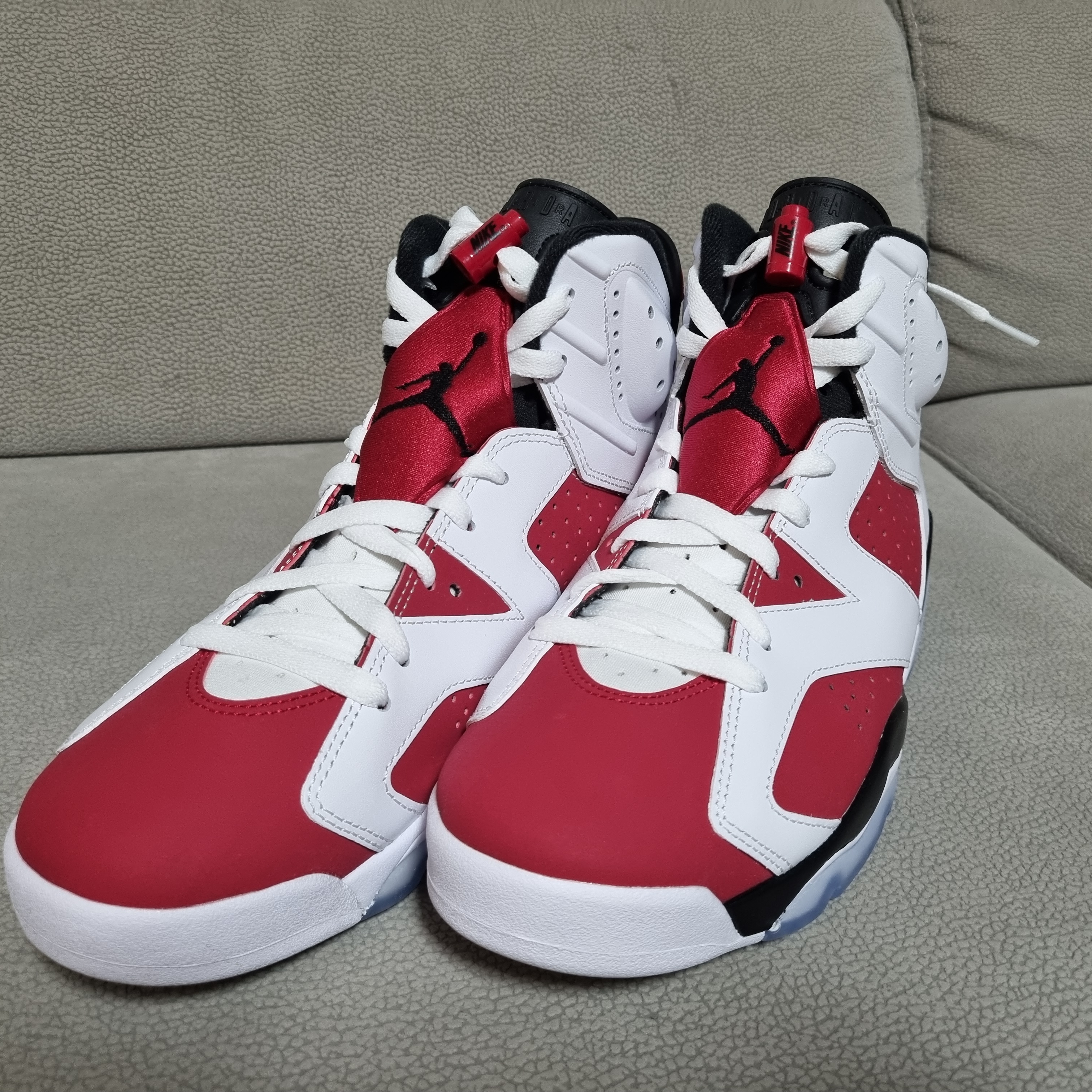 Jordan 6 Retro Carmine 2021 착용 스타일
