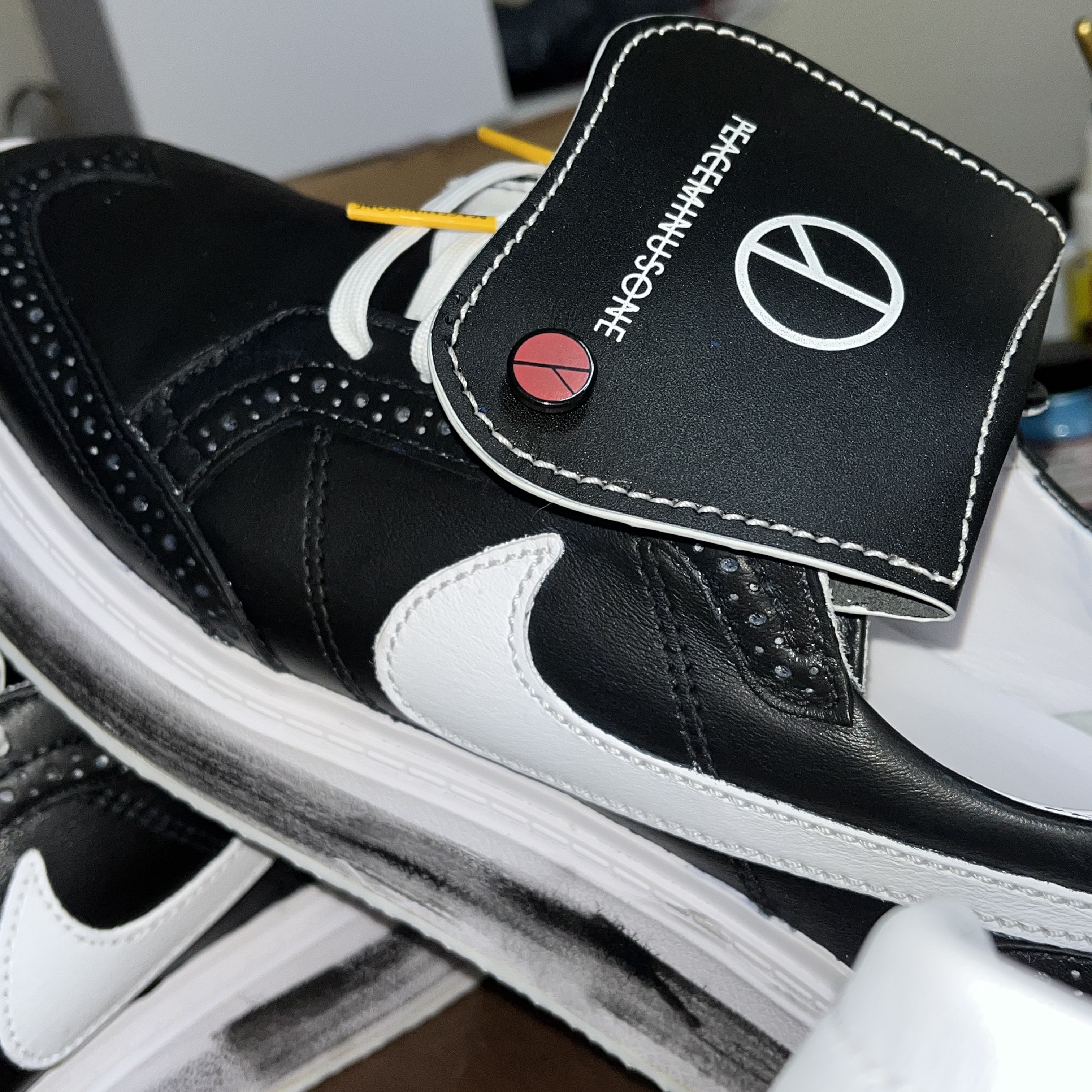Nike x Peaceminusone Kwondo1 White 착용 스타일 - 3