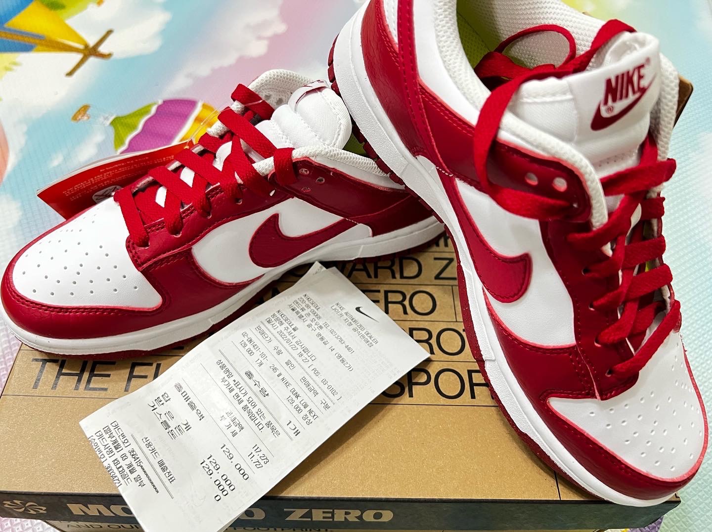 (W) Nike Dunk Low Next Nature Gym Red 착용 스타일 - 2