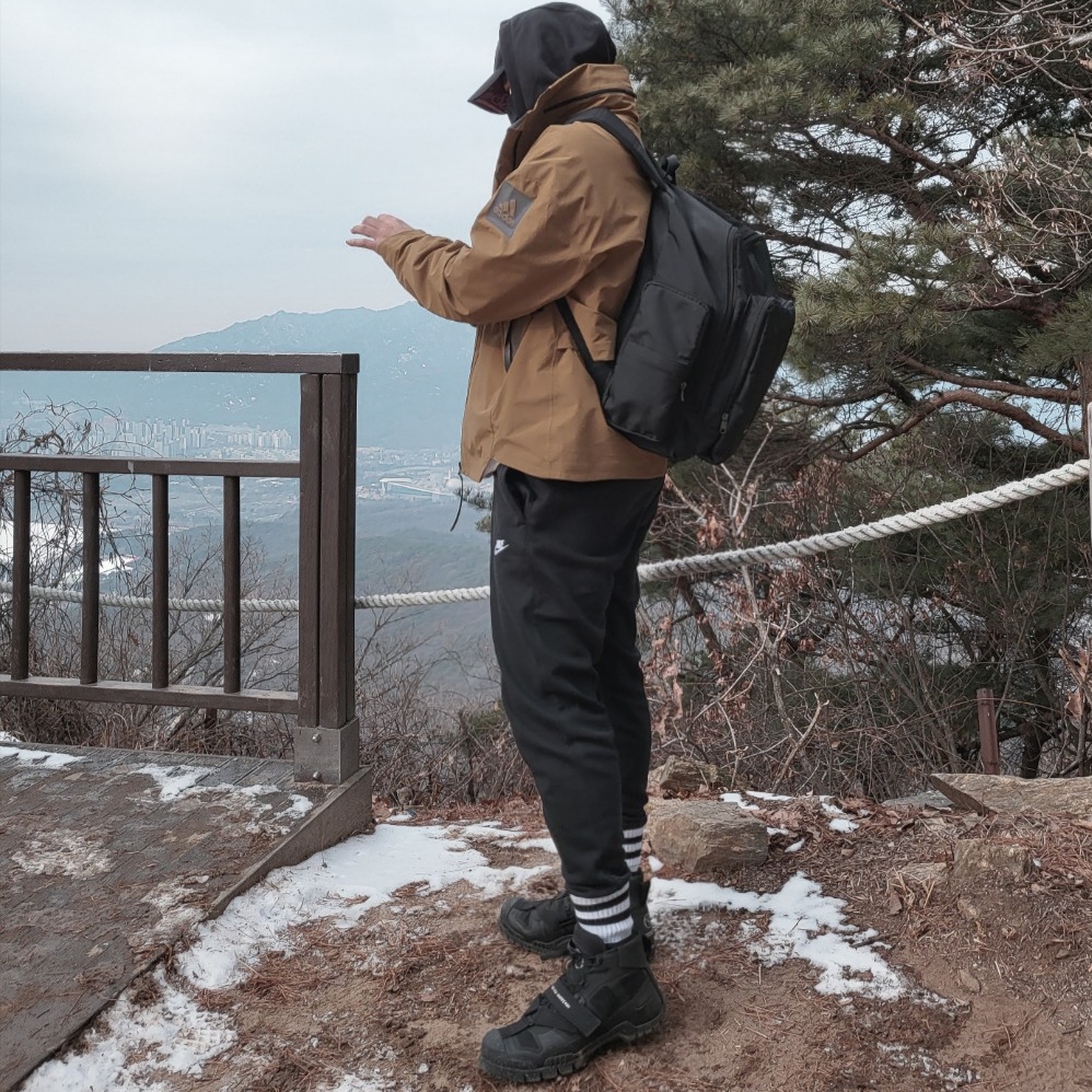 Nike x Undercover SFB Mountain Black 착용 스타일 - 1
