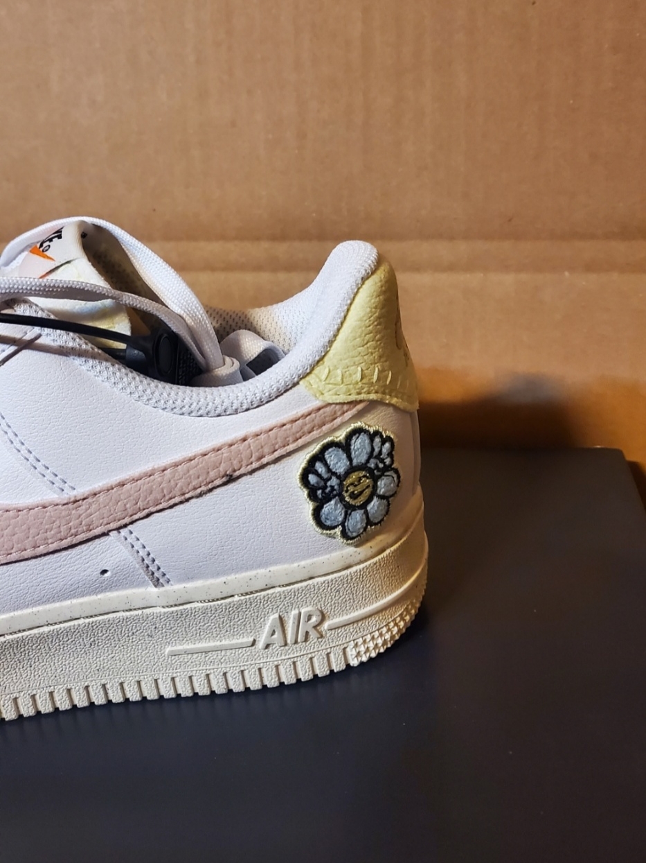 (W) Nike Air Force 1 '07 SE Next Nature White Pink Oxford 착용 스타일 - 2