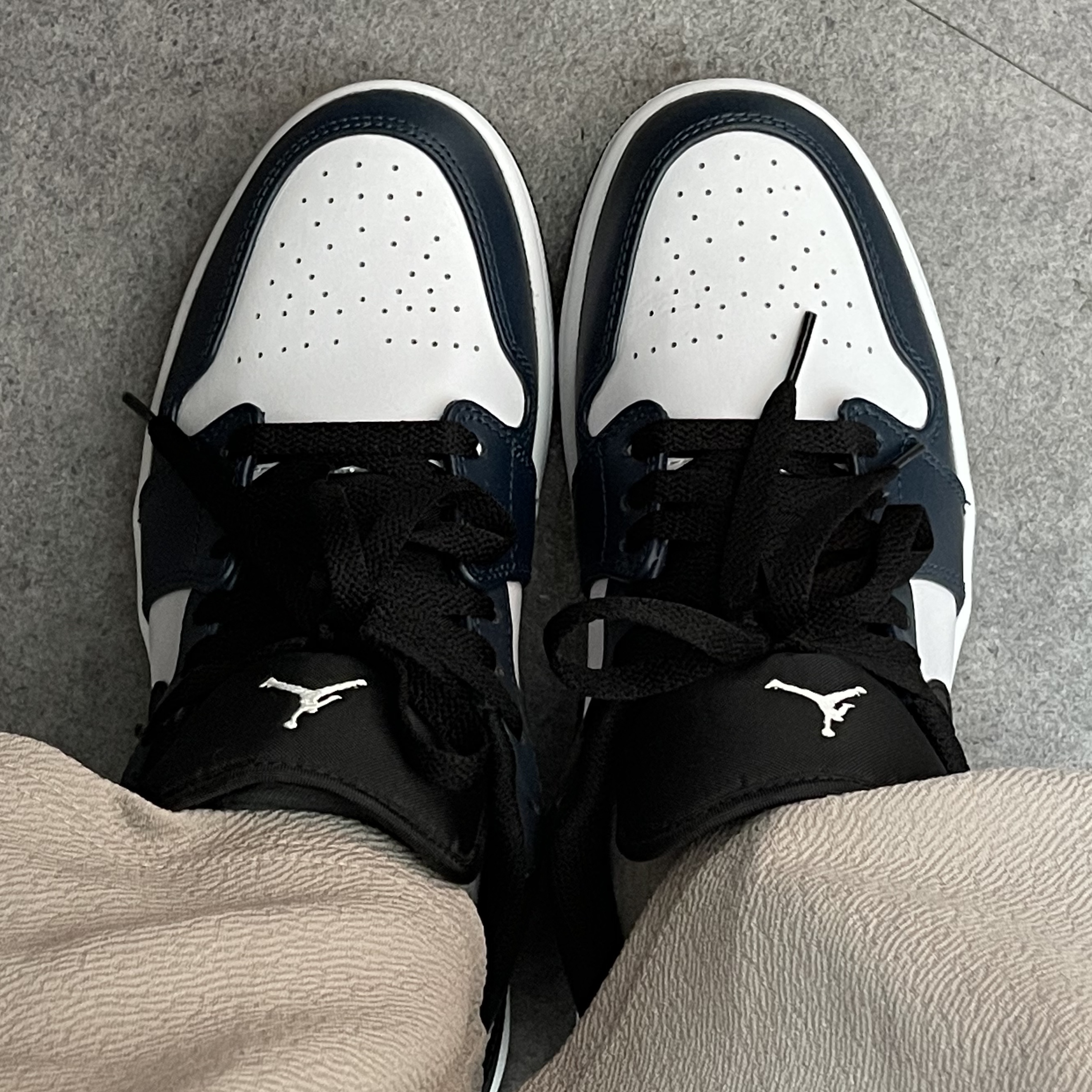 Jordan 1 Low Dark Teal 착용 스타일 - 2