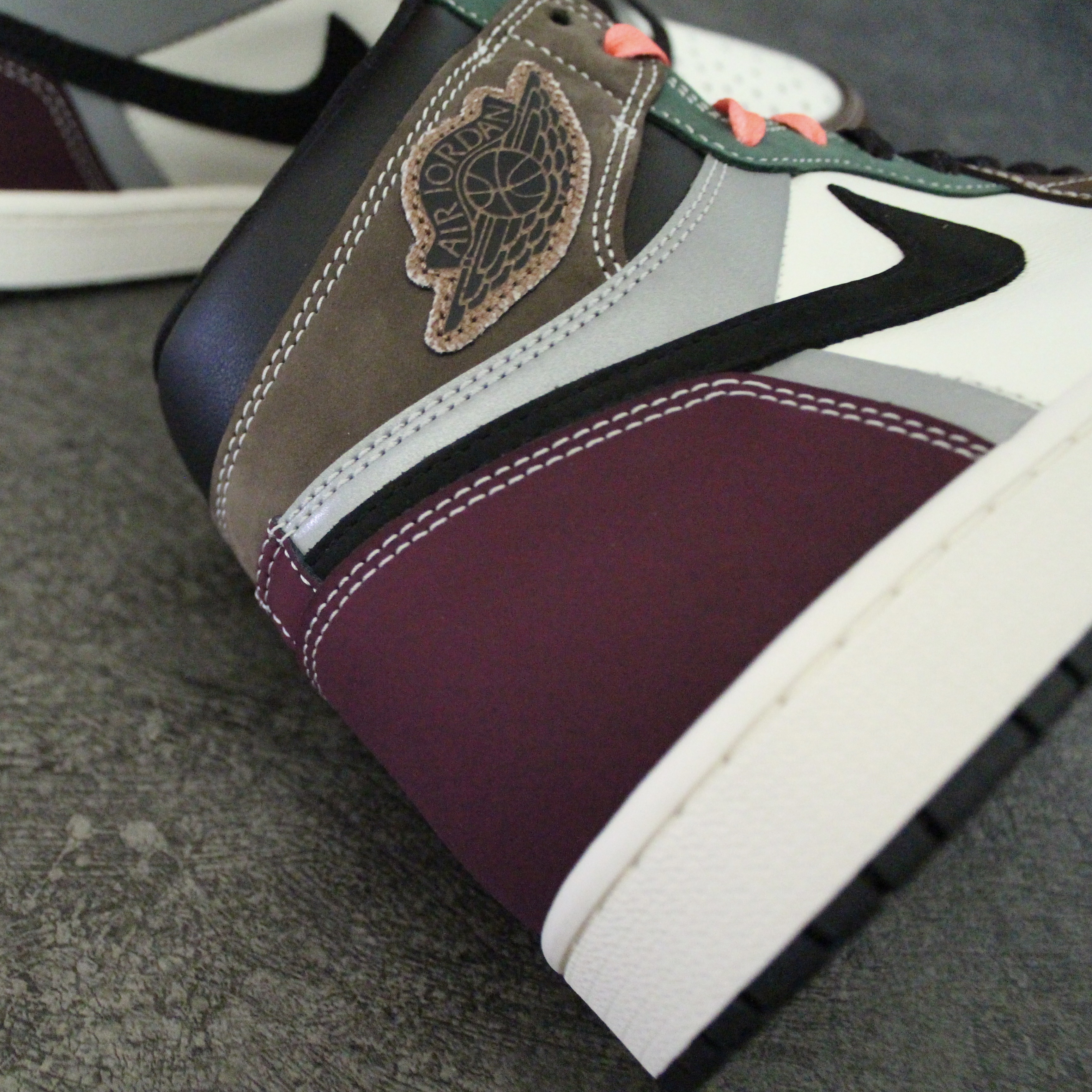 Jordan 1 Retro High OG Craft 착용 스타일 - 4