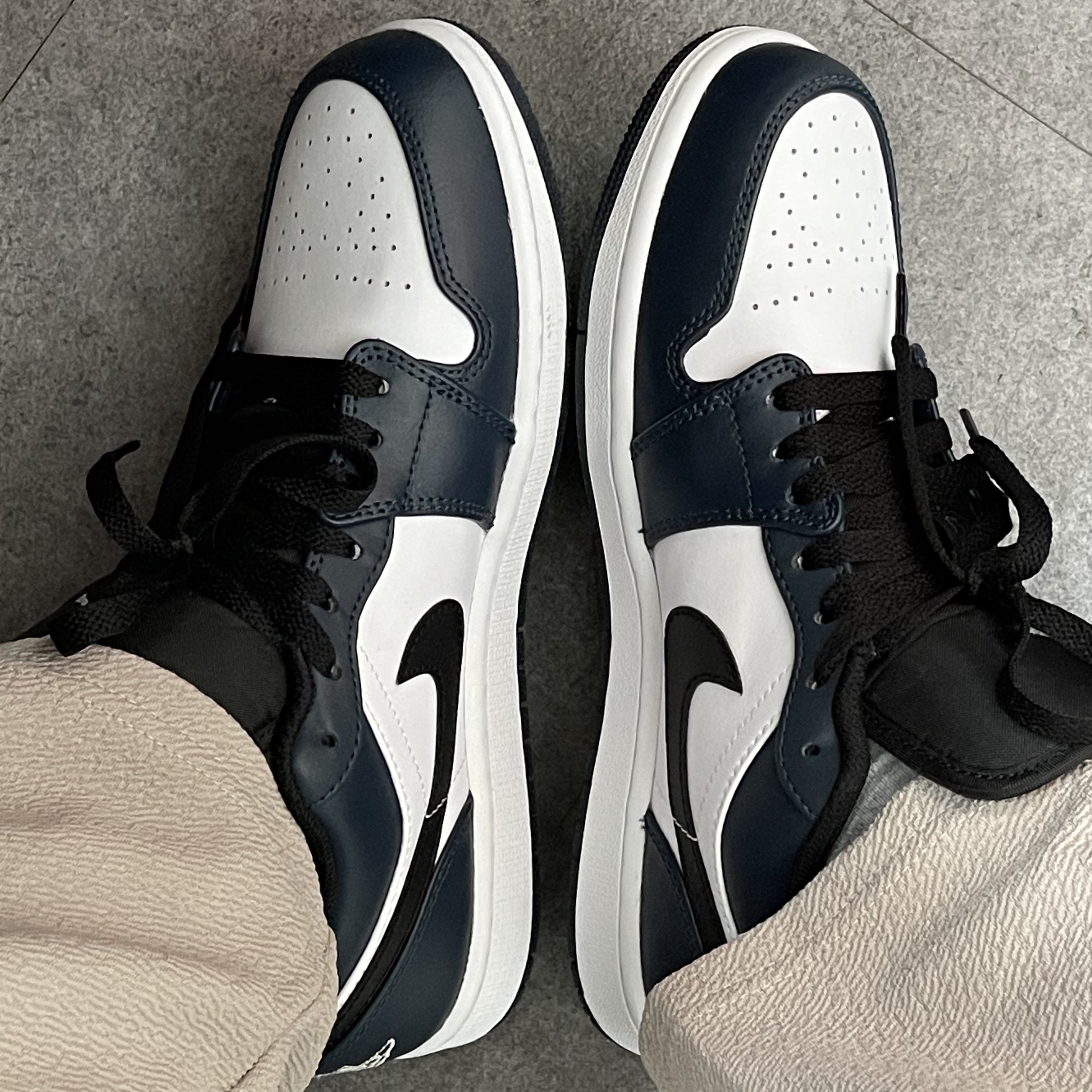 Jordan 1 Low Dark Teal 착용 스타일 - 1
