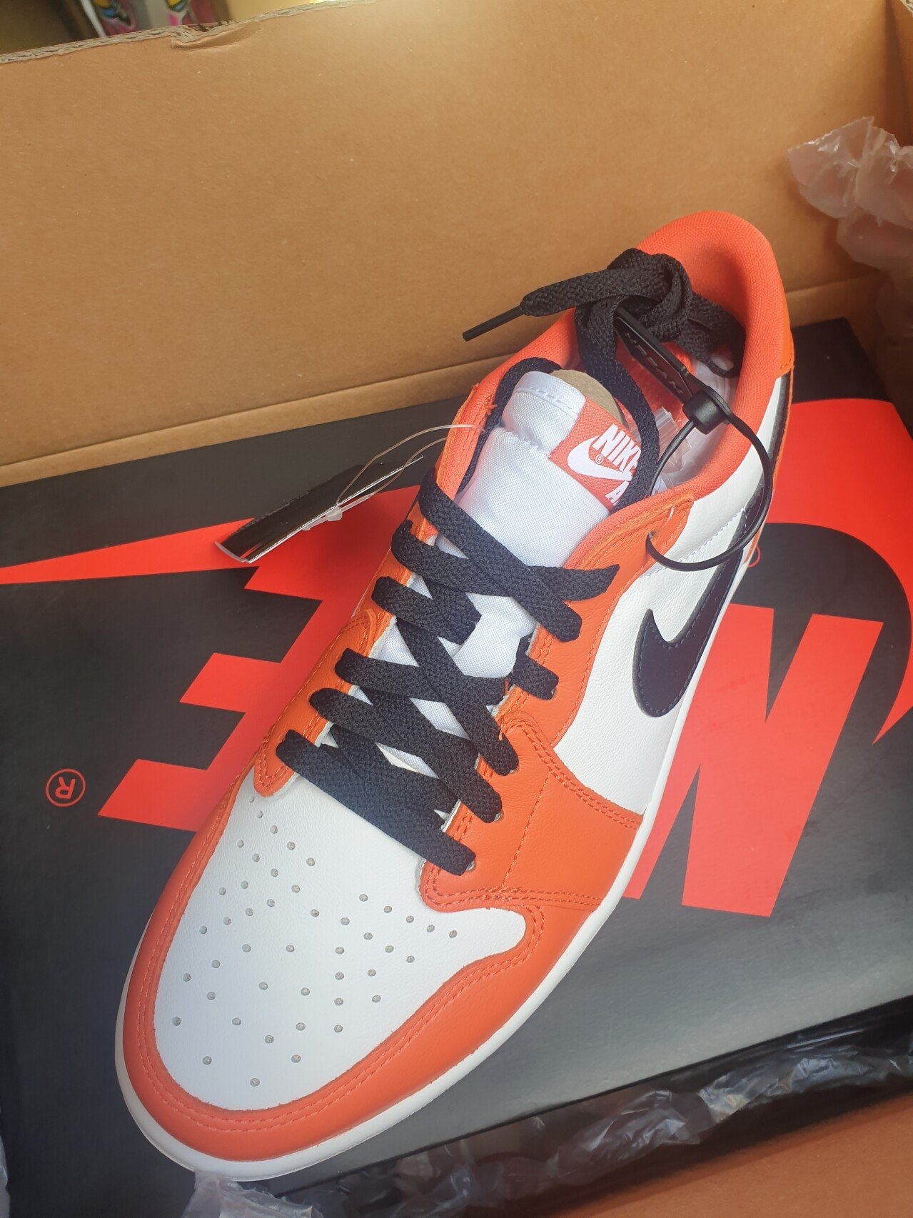 Jordan 1 Low OG Starfish 착용 스타일
