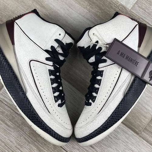 Jordan 2 x A Ma Maniere Retro SP Sail and Burgundy 착용 스타일 - 4