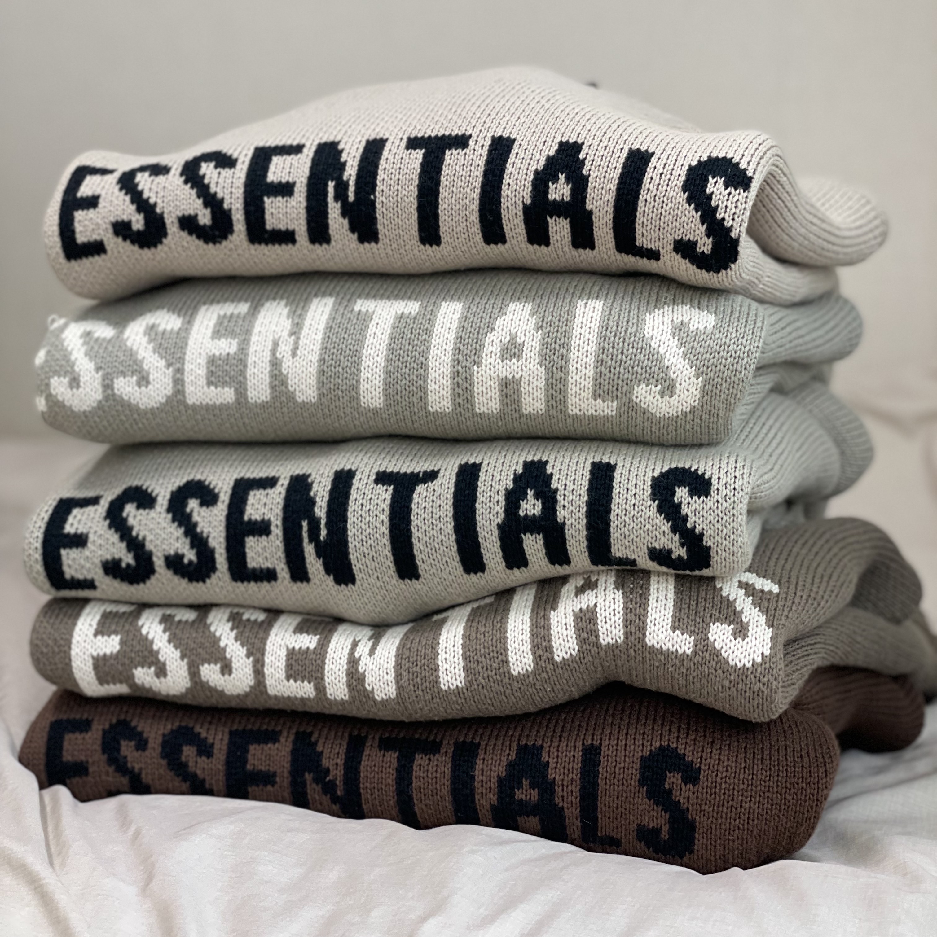 Essentials Knit Pullover Sweater Linen - Ssense Exclusive, (Kids) Essentials Knit Pull-Over Pistachio - 21FW 착용 스타일