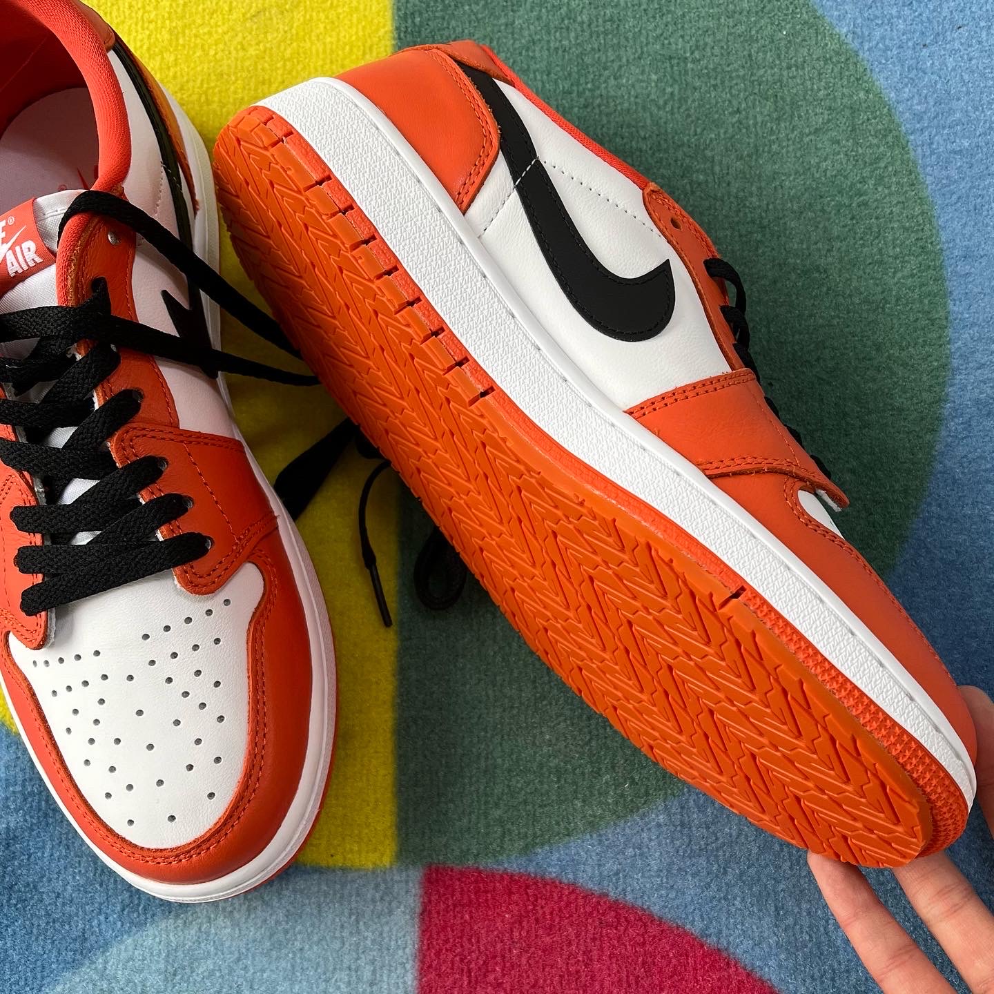 Jordan 1 Low OG Starfish 착용 스타일 - 4
