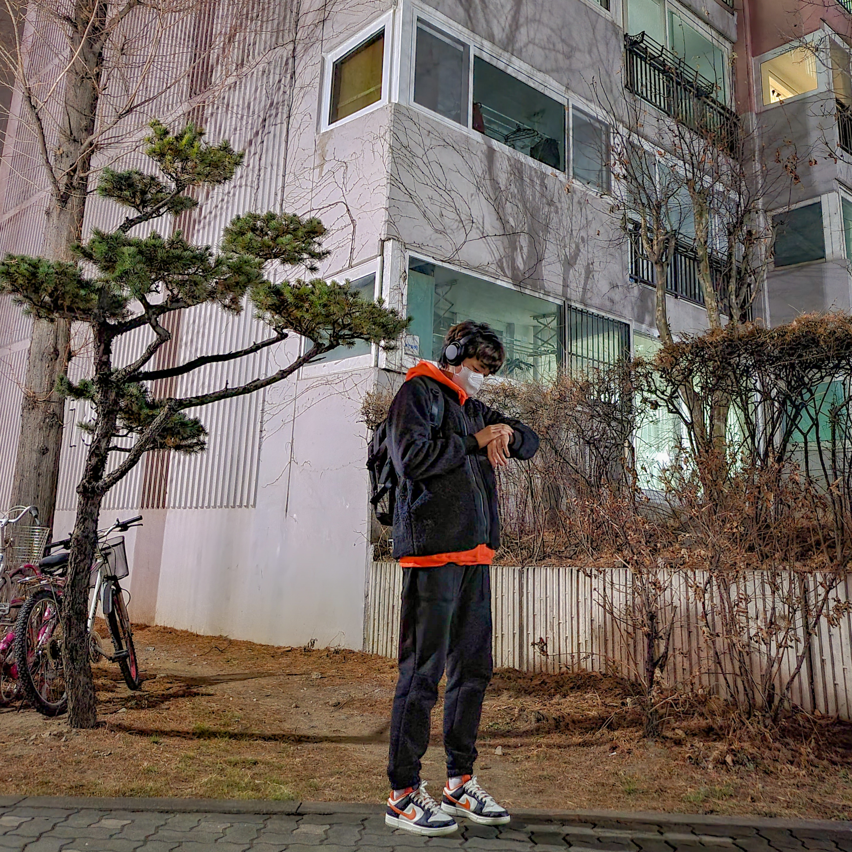 Nike Dunk Low Retro PRM Halloween 착용 스타일 - 1
