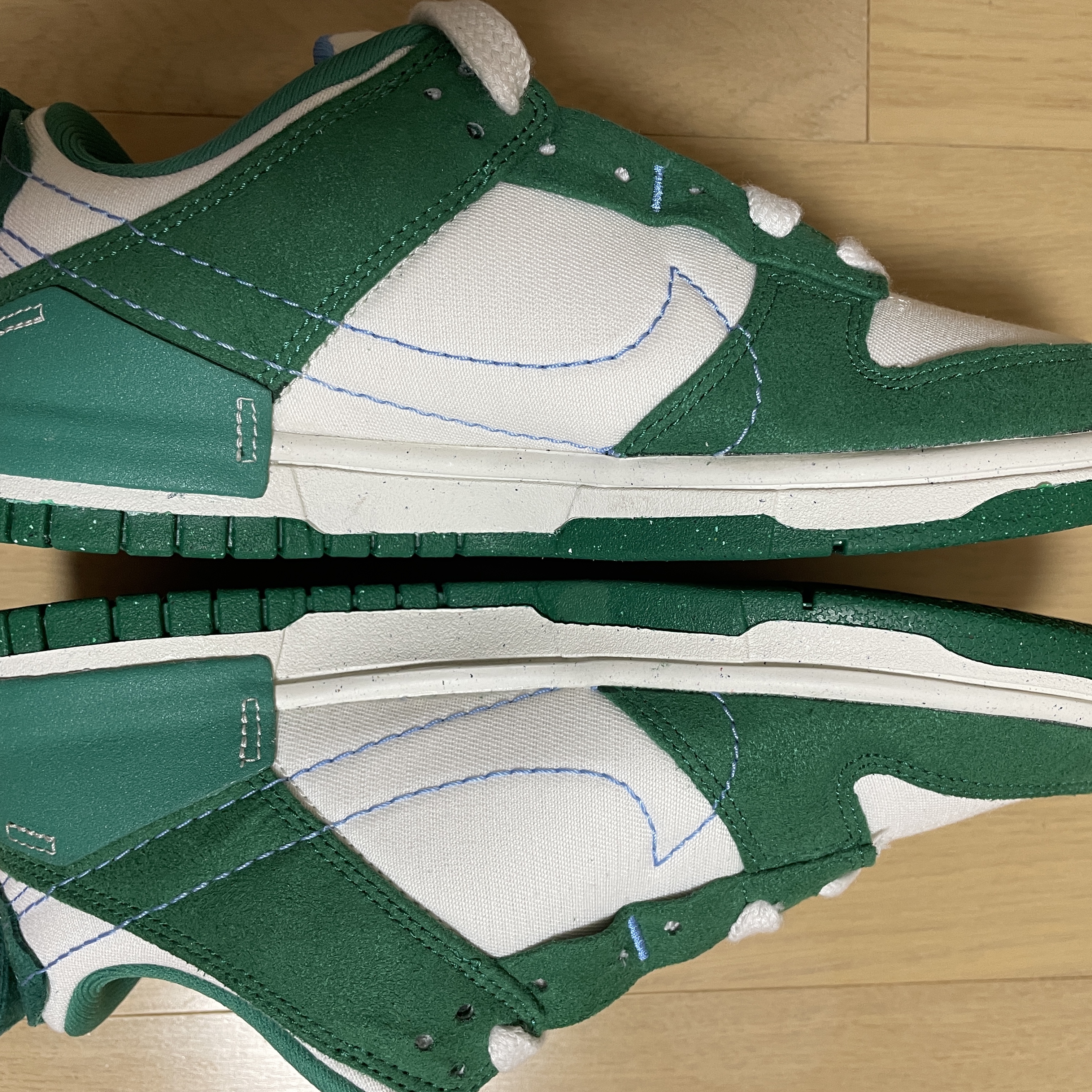 (W) Nike Dunk Low Disrupt 2 Phantom University Blue 착용 스타일 - 3