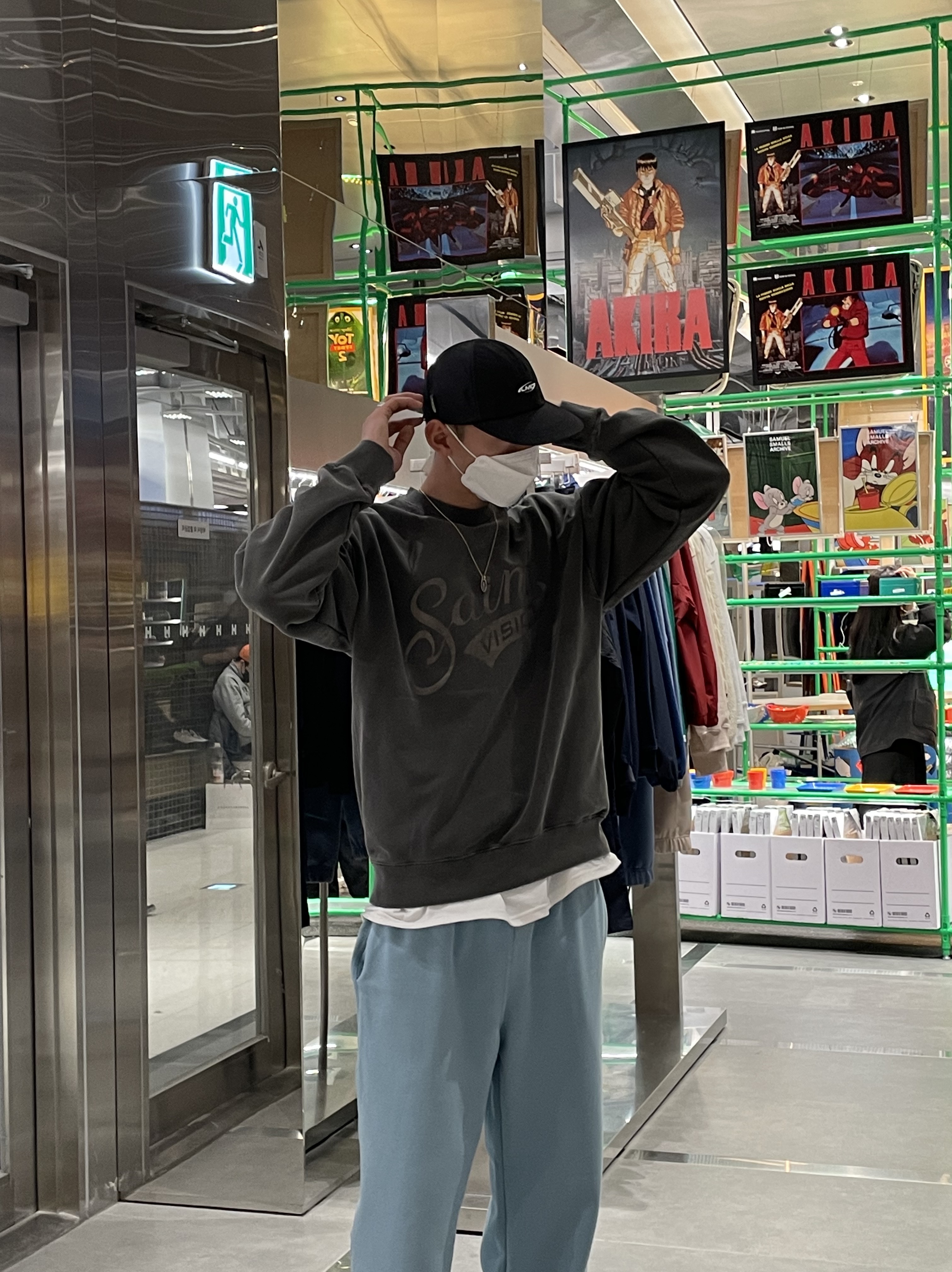 Jordan 1 High 85 Neutral Grey 착용 스타일 - 4