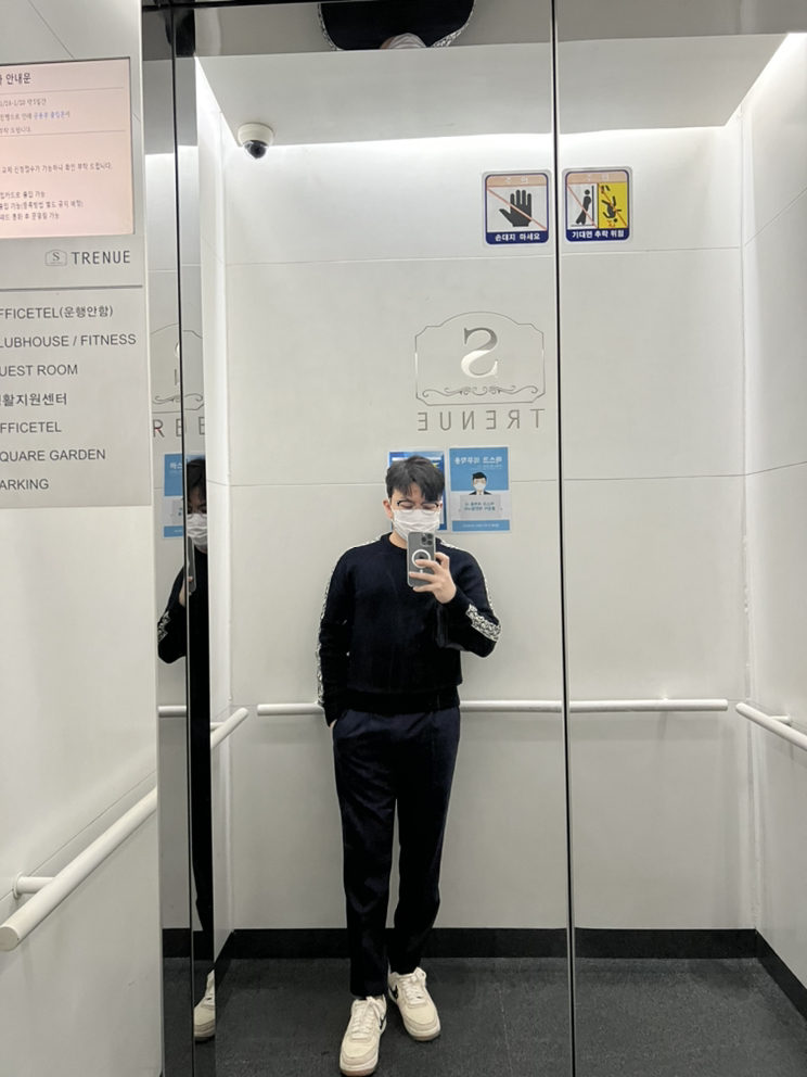 KREAM 프로필 이미지