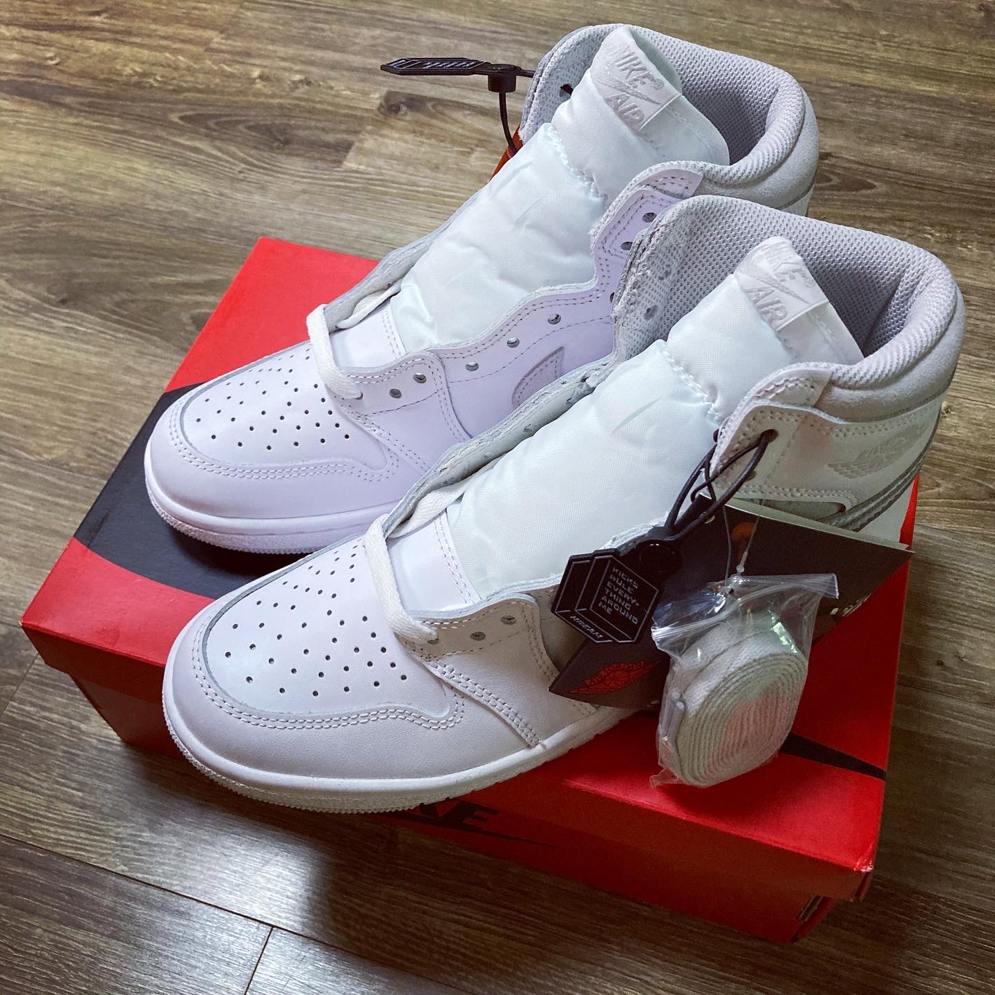 Jordan 1 High 85 Neutral Grey 착용 스타일 - 4
