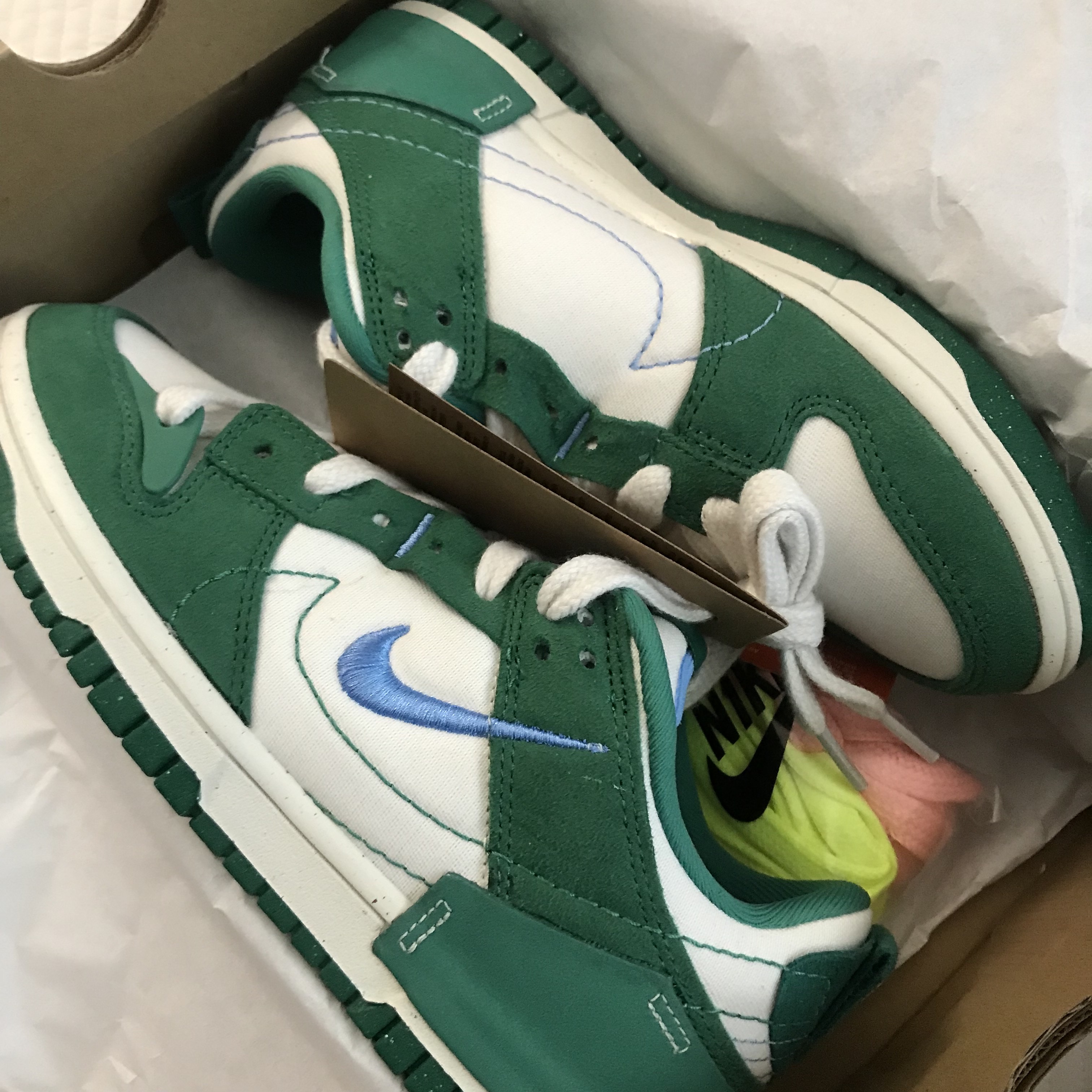 (W) Nike Dunk Low Disrupt 2 Phantom University Blue 착용 스타일 - 1