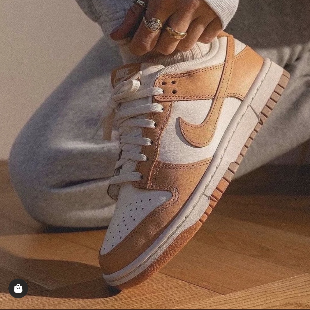 (W) Nike Dunk Low Harvest Moon 착용 스타일 - 5