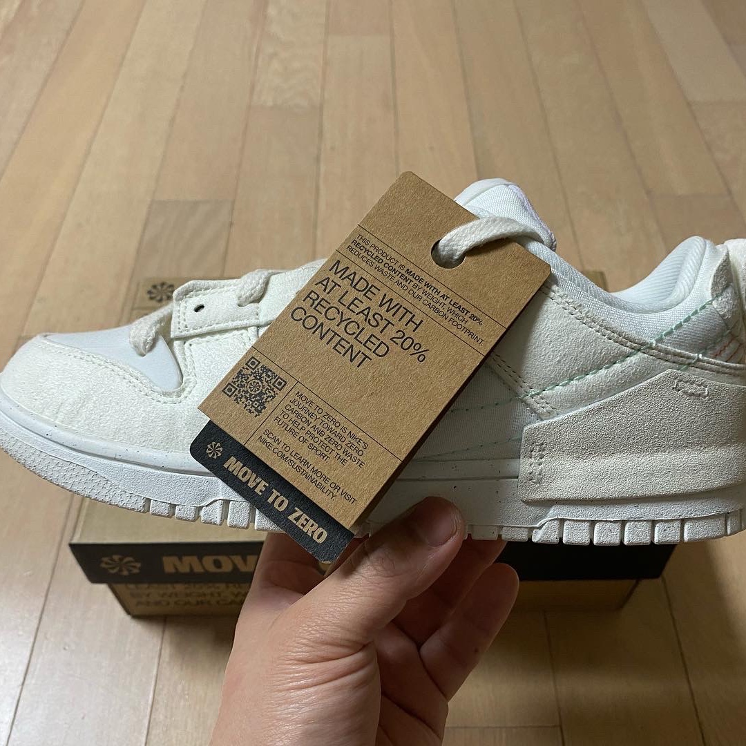 (W) Nike Dunk Low Disrupt 2 Pale Ivory Sail 착용 스타일 - 2