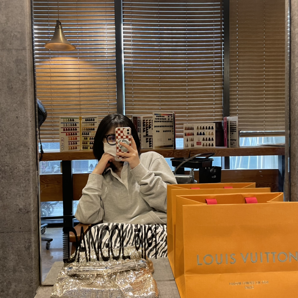 KREAM 프로필 이미지