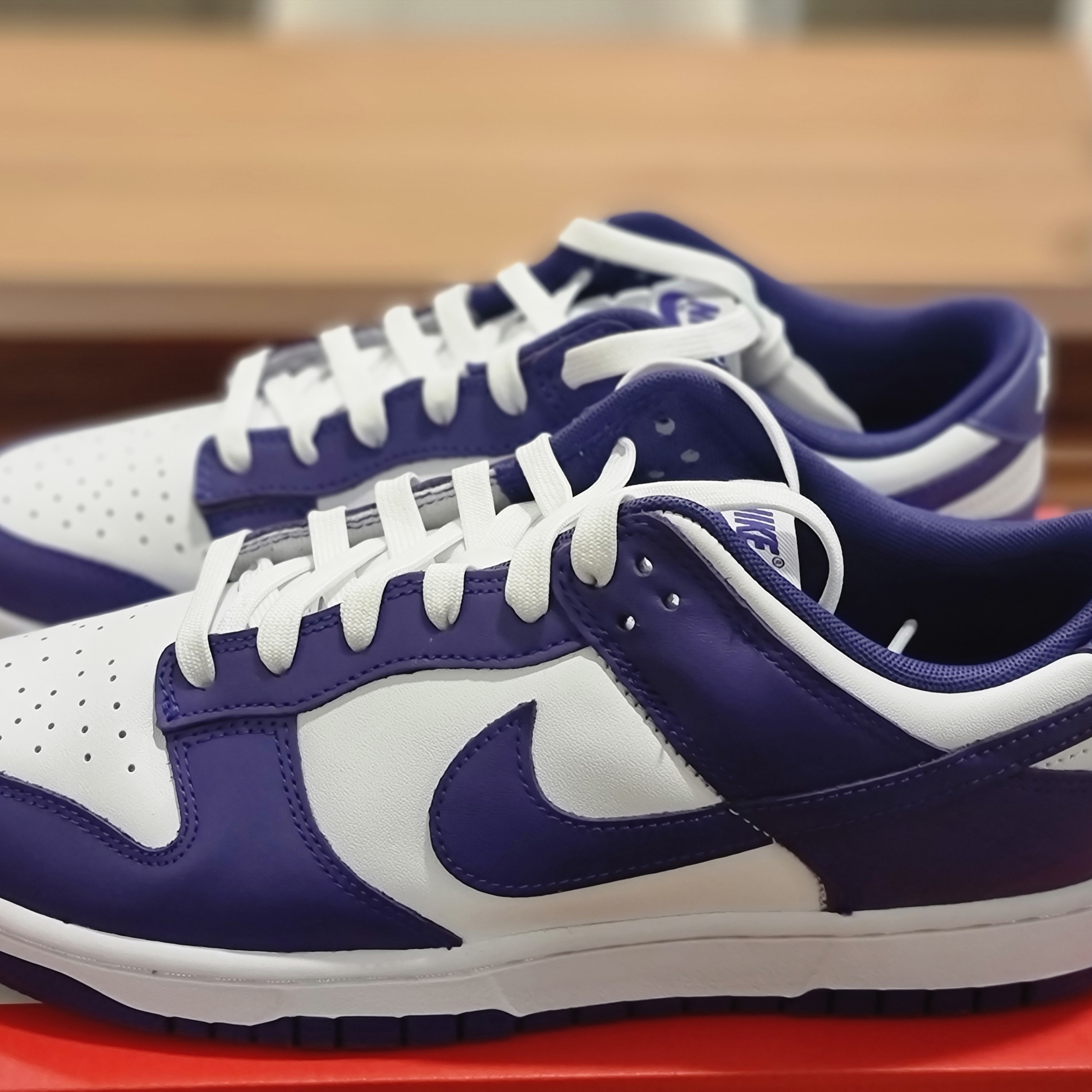 Nike Dunk Low Retro Championship Court Purple 착용 스타일 - 1