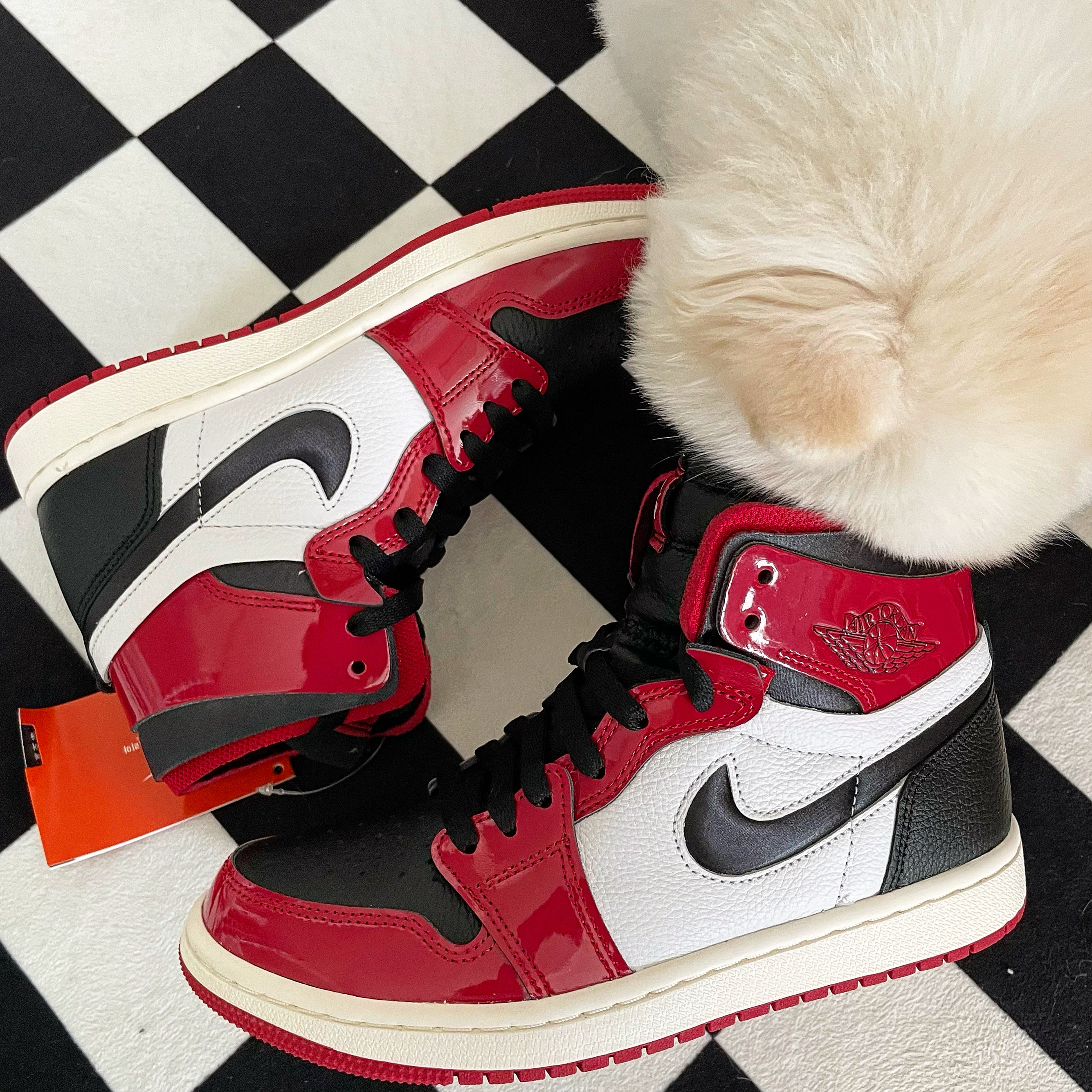 (W) Jordan 1 Zoom Air CMFT Gym Red Black 착용 스타일