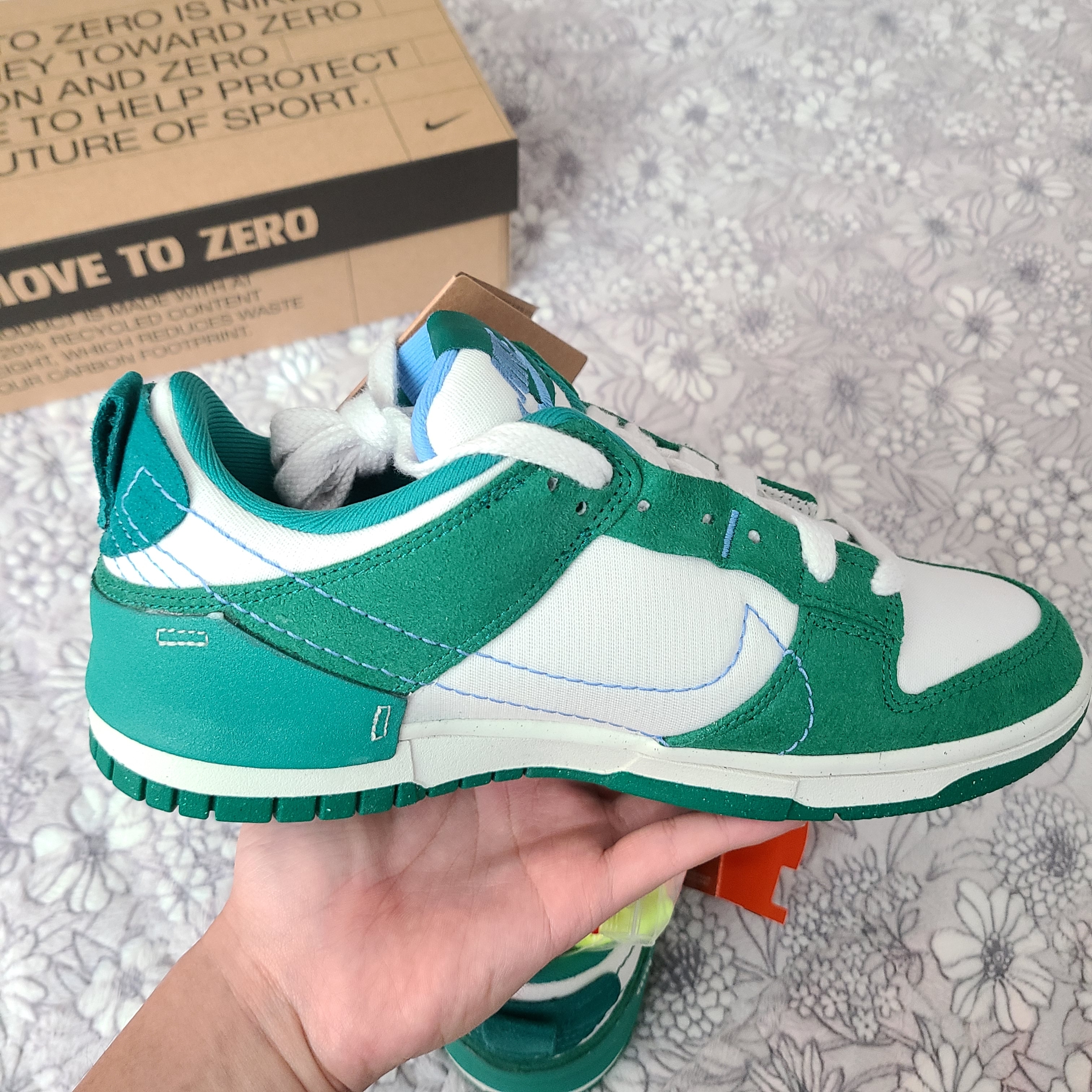 (W) Nike Dunk Low Disrupt 2 Phantom University Blue 착용 스타일 - 4