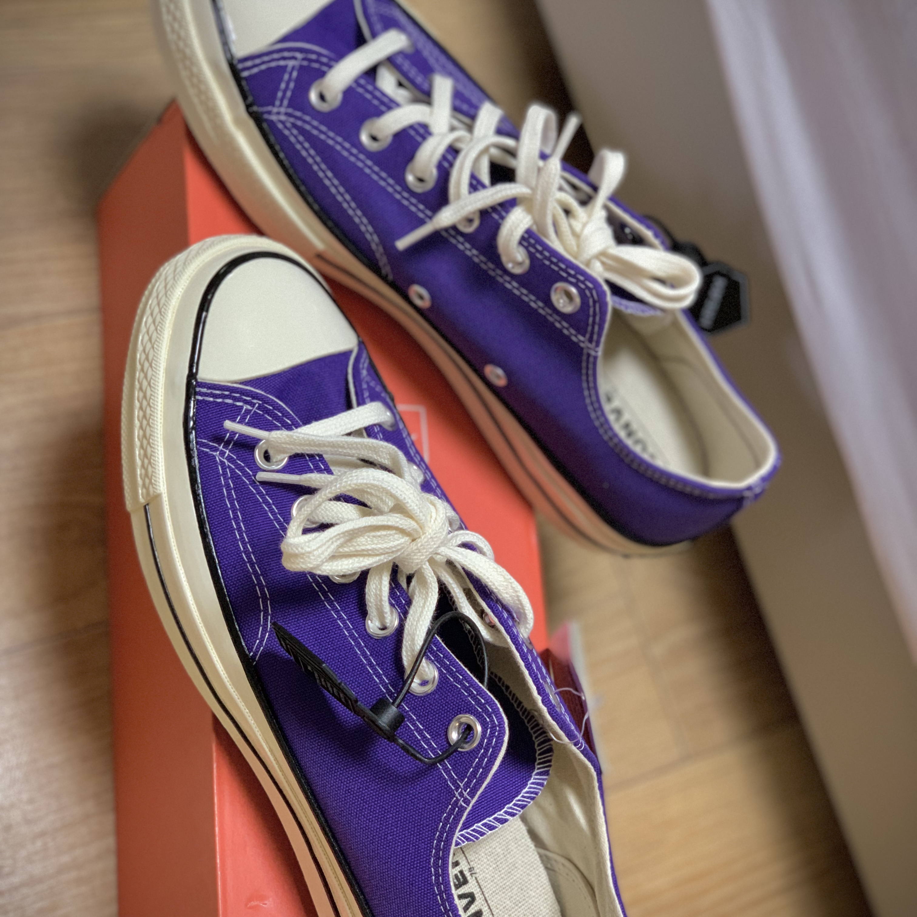 Converse Chuck 70 Ox Candy Grape 착용 스타일 - 2