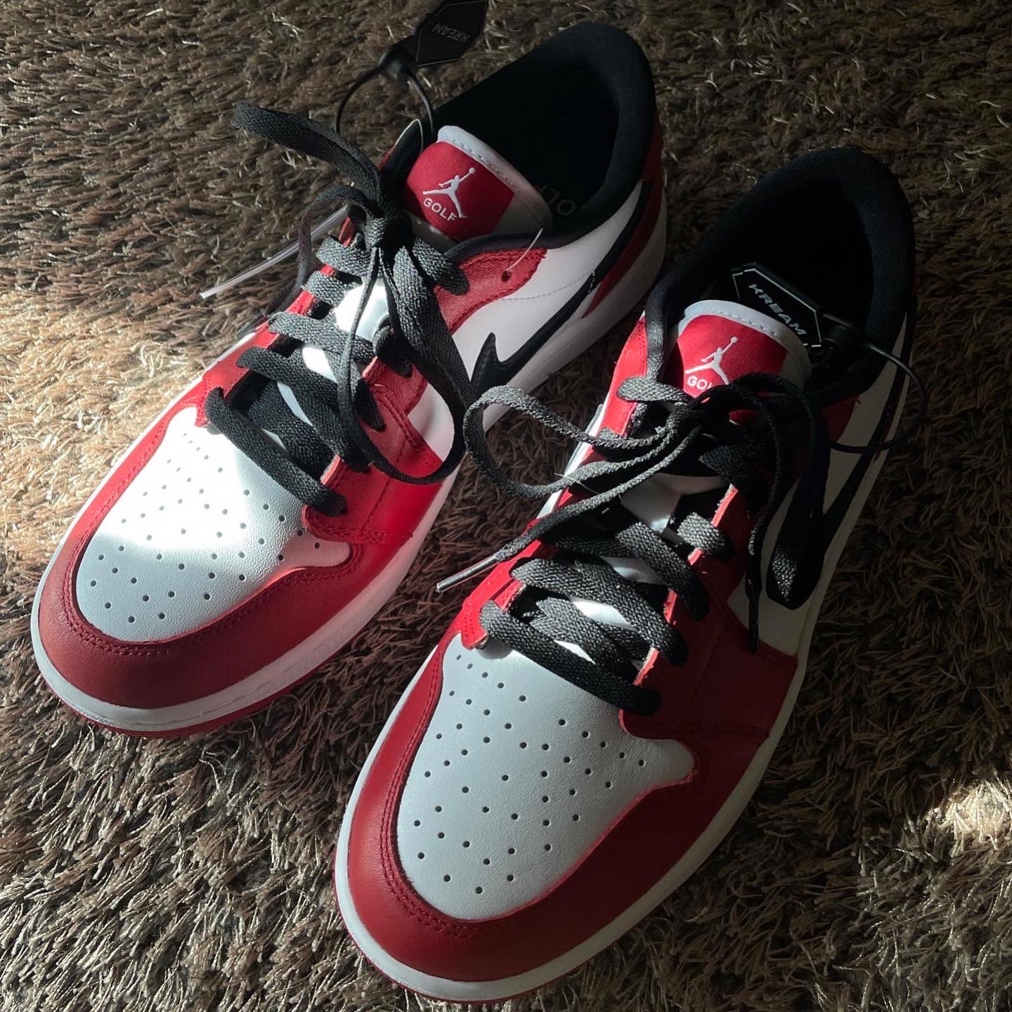 Jordan 1 Low Golf Chicago 착용 스타일 - 2