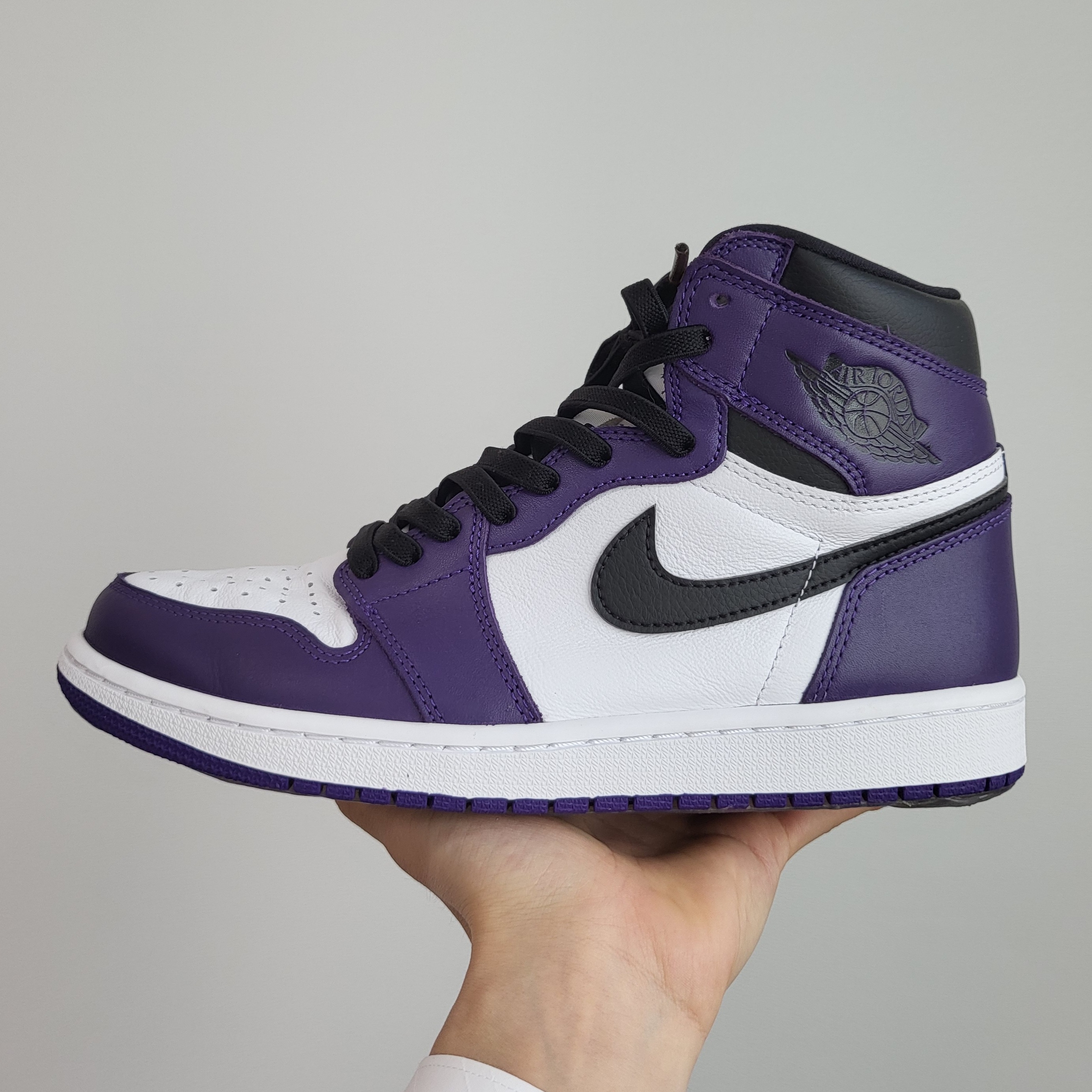 Jordan 1 Retro High OG Court Purple 2020, (GS) Jordan 1 Retro High OG Court Purple 2020 착용 스타일 - 1