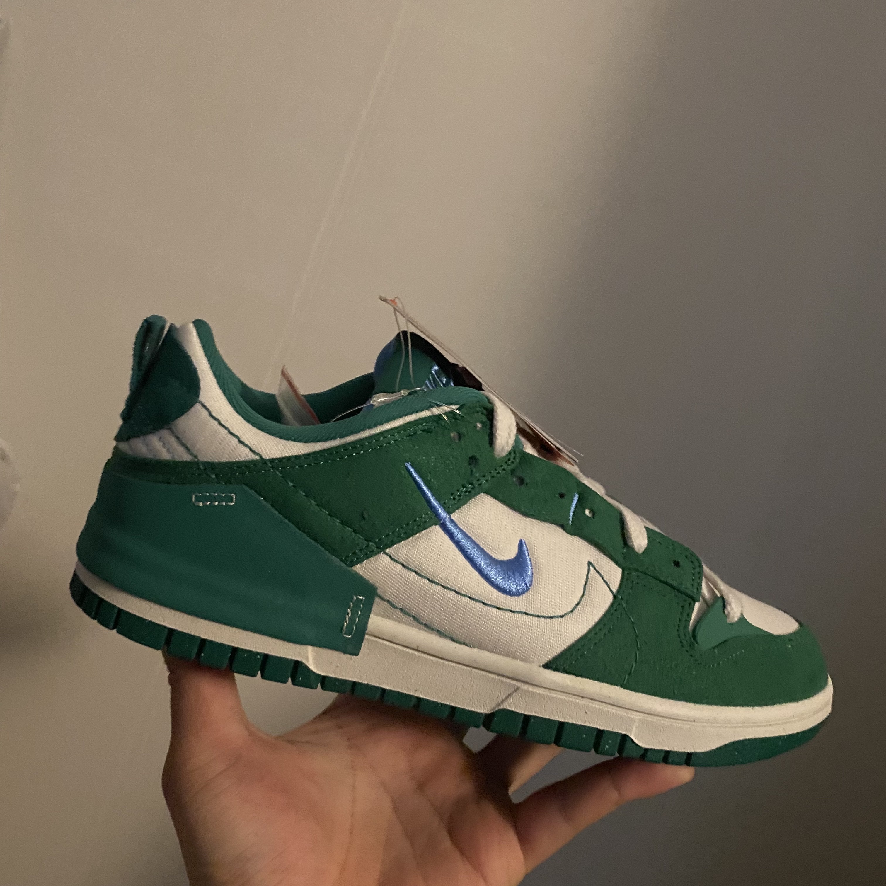 (W) Nike Dunk Low Disrupt 2 Phantom University Blue 착용 스타일 - 1