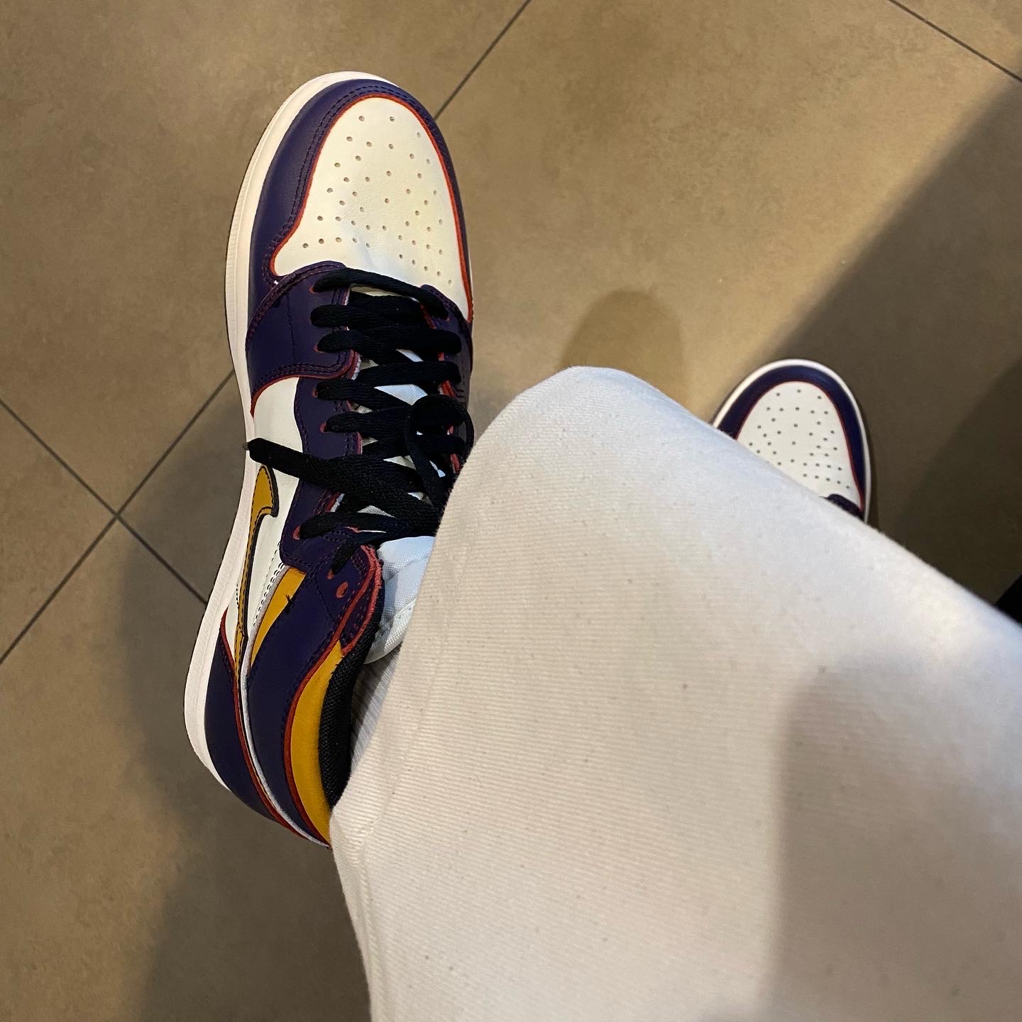 Jordan 1 Retro High OG Defiant SB LA to Chicago 착용 스타일 - 4