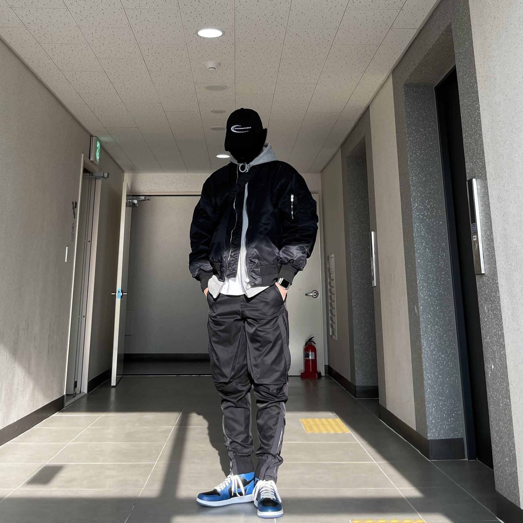 Jordan 1 Retro High OG Dark Marina Blue, (GS) Jordan 1 Retro High OG Dark Marina Blue 착용 스타일