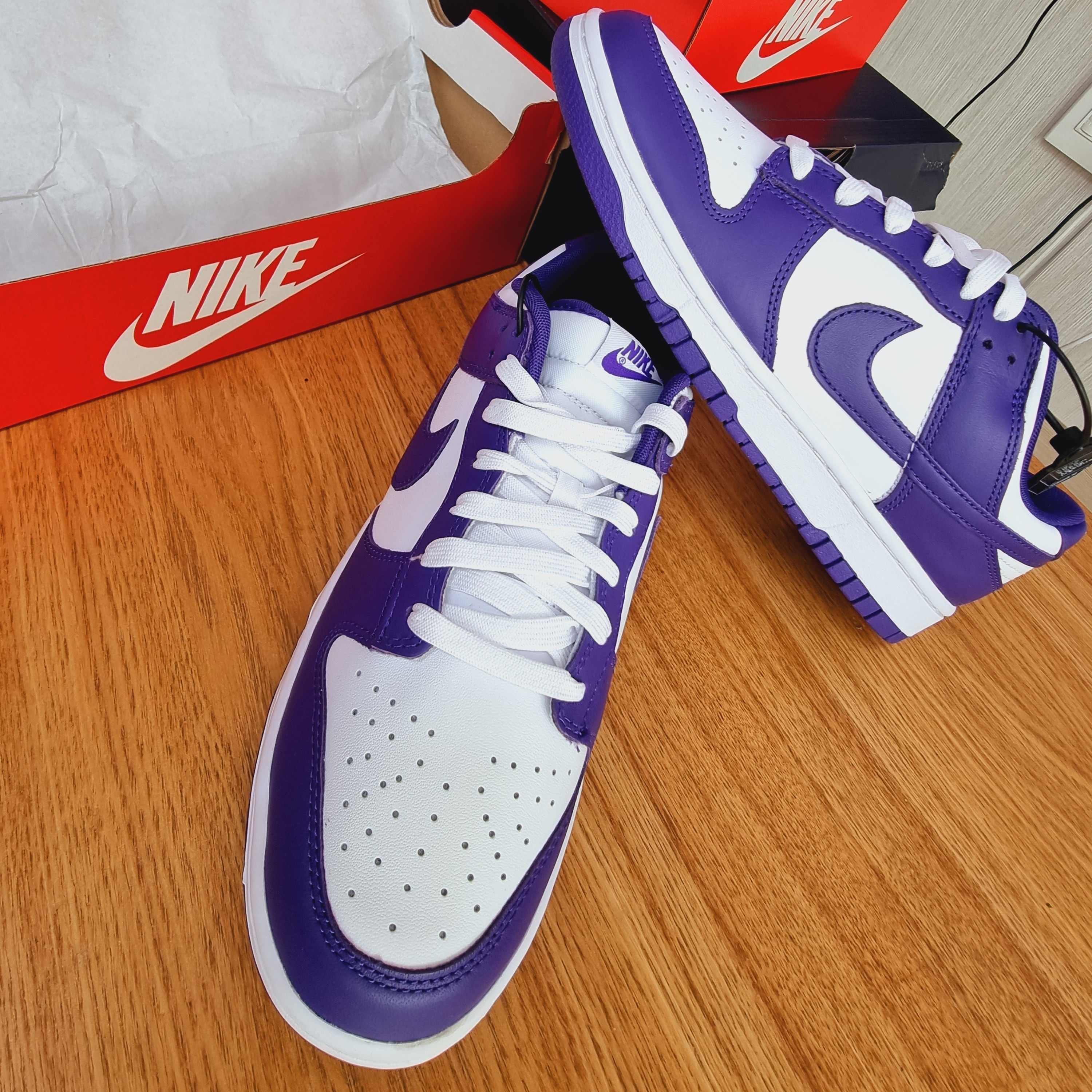 Nike Dunk Low Retro Championship Court Purple 착용 스타일