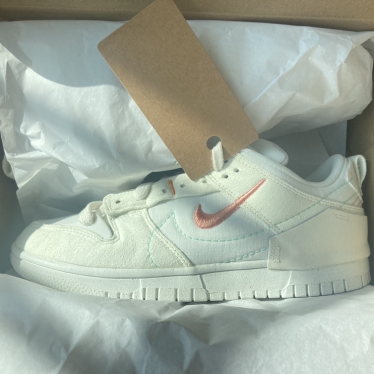 (W) Nike Dunk Low Disrupt 2 Pale Ivory Sail 착용 스타일 - 1