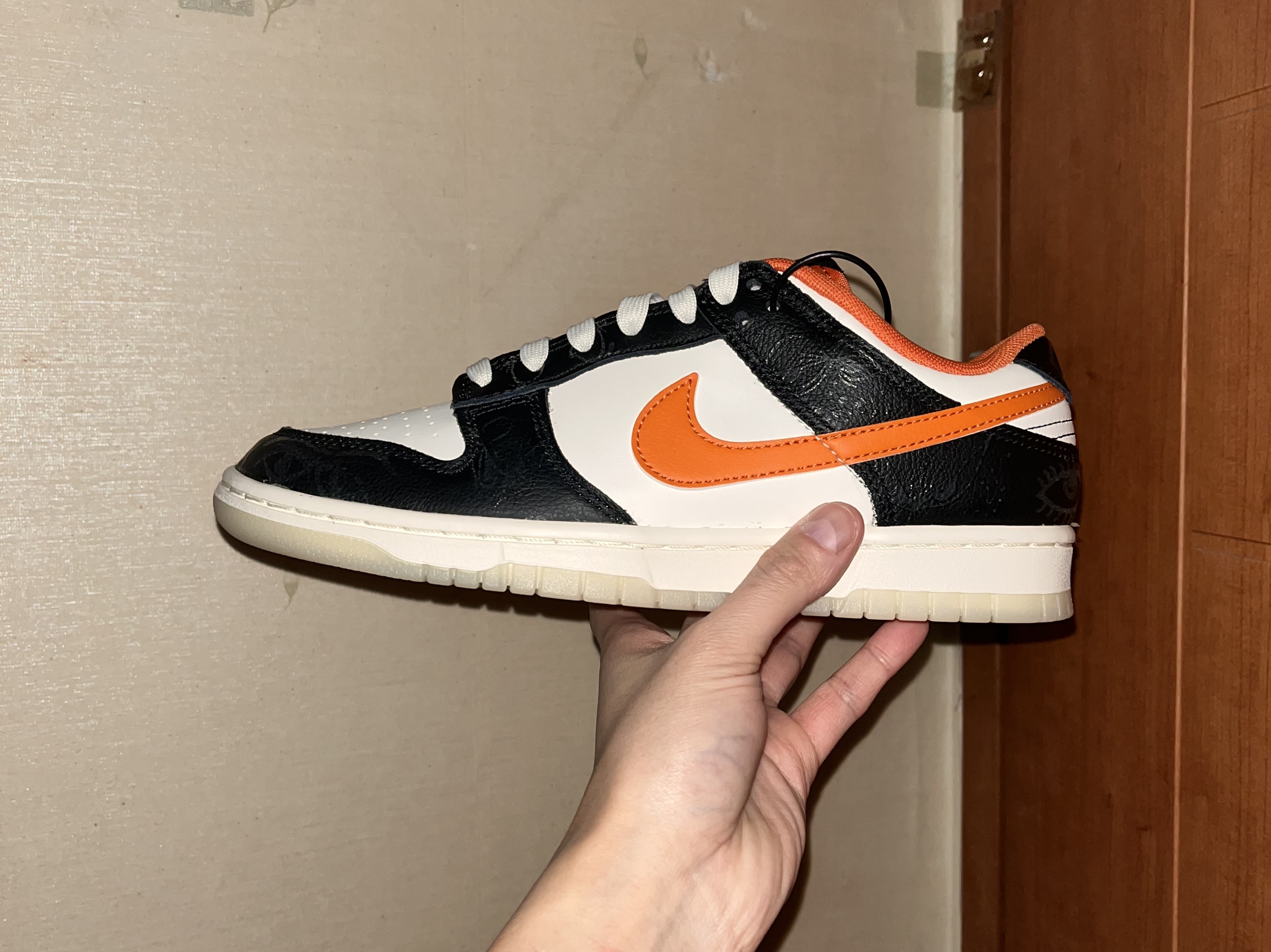 Nike Dunk Low Retro PRM Halloween 착용 스타일